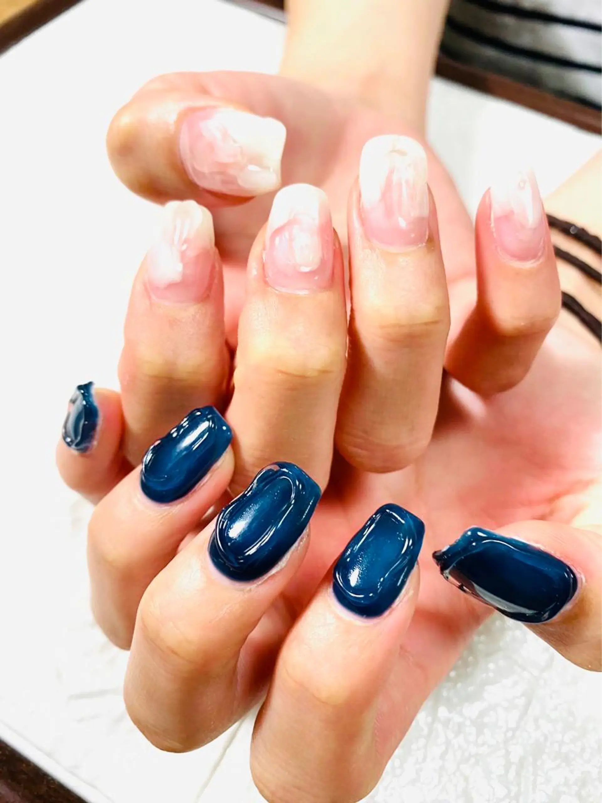 ネイル ハンドネイル 安藤 Charlotteのネイルデザイン