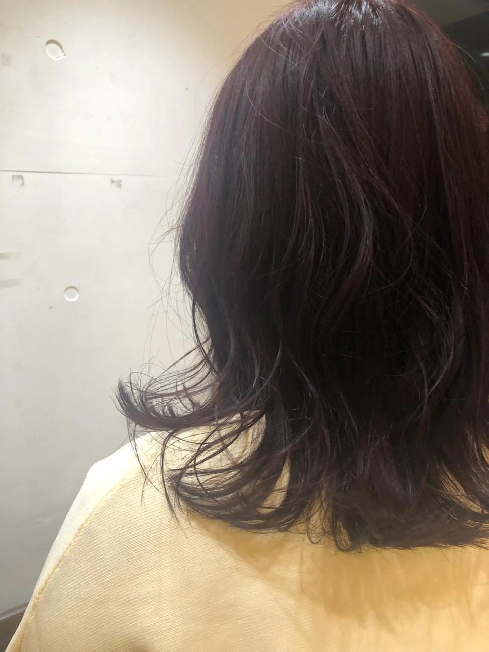 ミディアム カラー パーマ ヘアアレンジ パープルカラー apish aoyama所属・武 愛子の眉毛・アイブロウイメージ