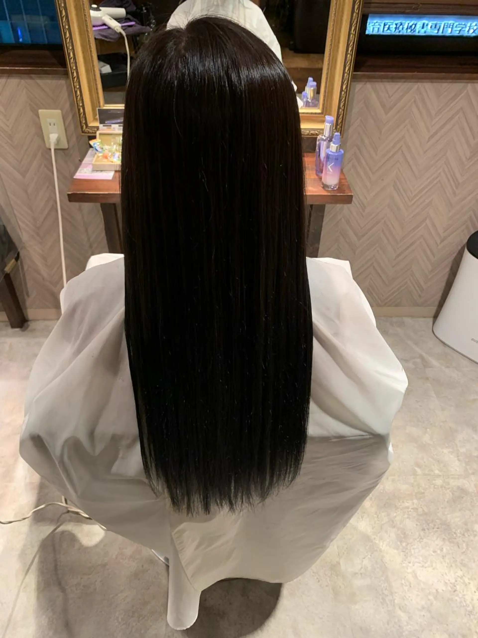 ロング 岩永 瑞希のヘアスタイル