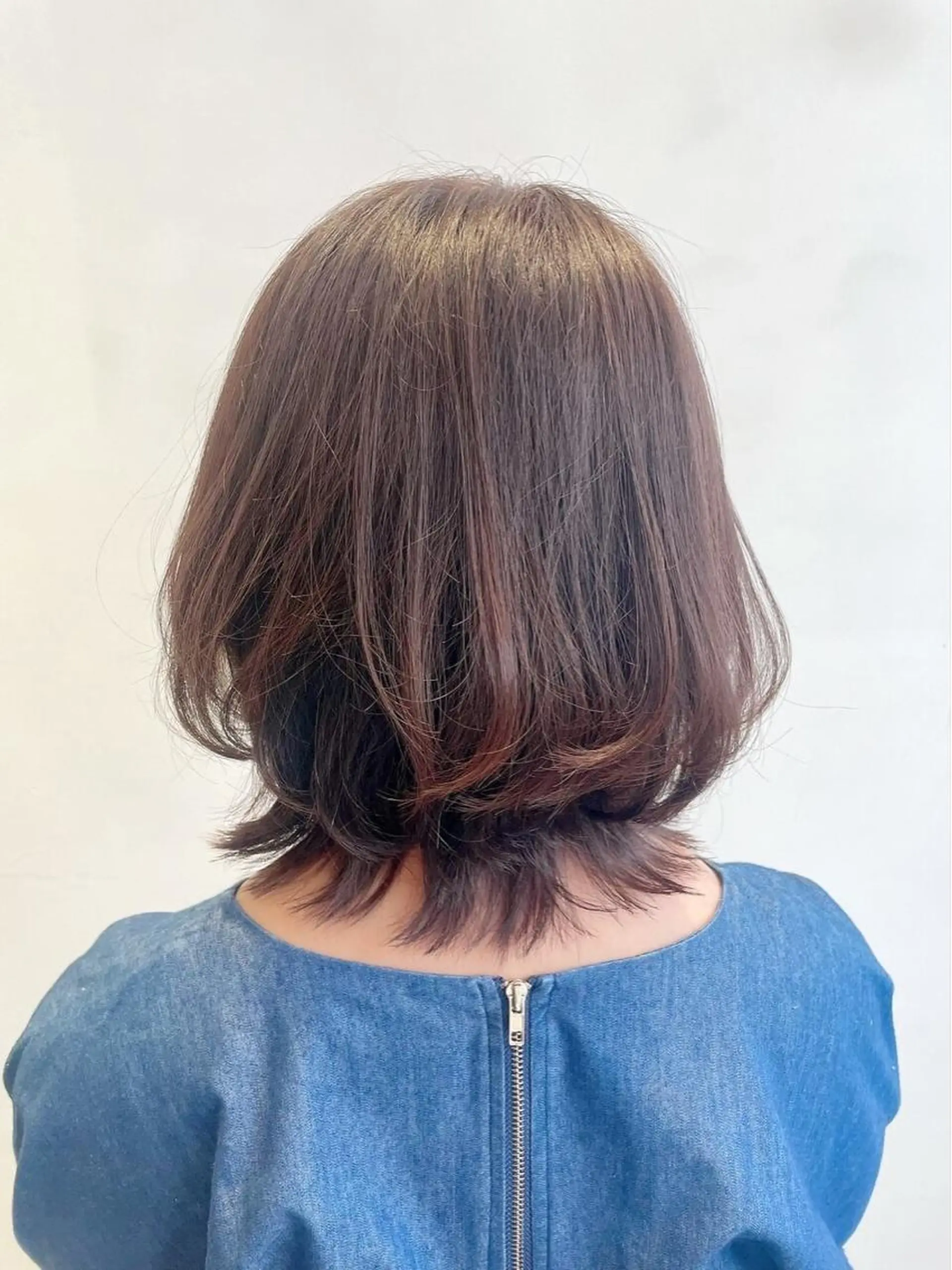 ミディアム カラー 外ハネヘア 田中 奈布のヘアスタイル