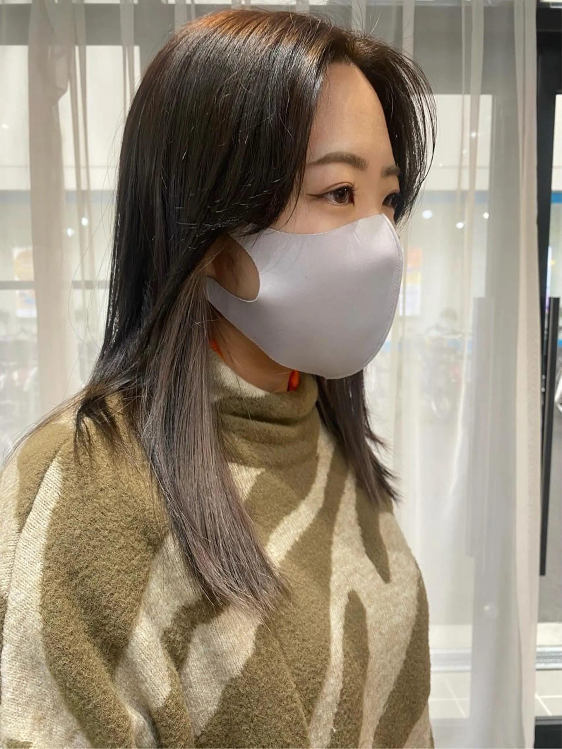 セミロング カラー 田代 佳穂のヘアスタイル