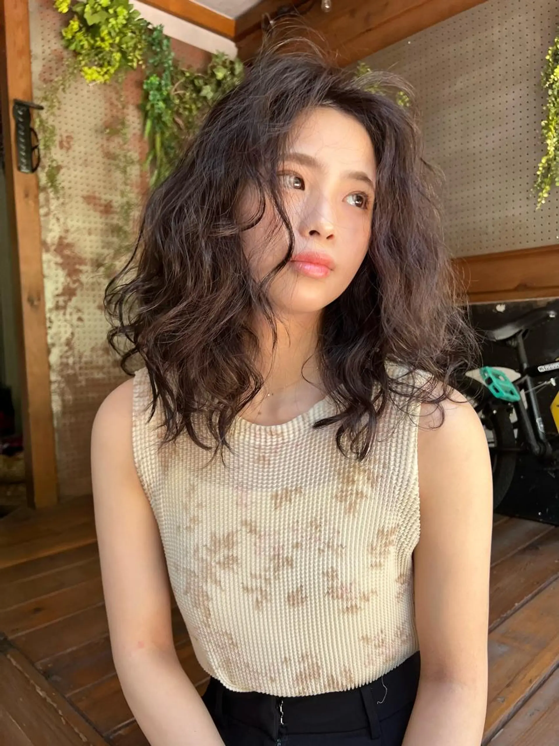 ミディアム カラー パーマ 顔周りカット/透明感 カラー✂️MEIのヘアスタイル