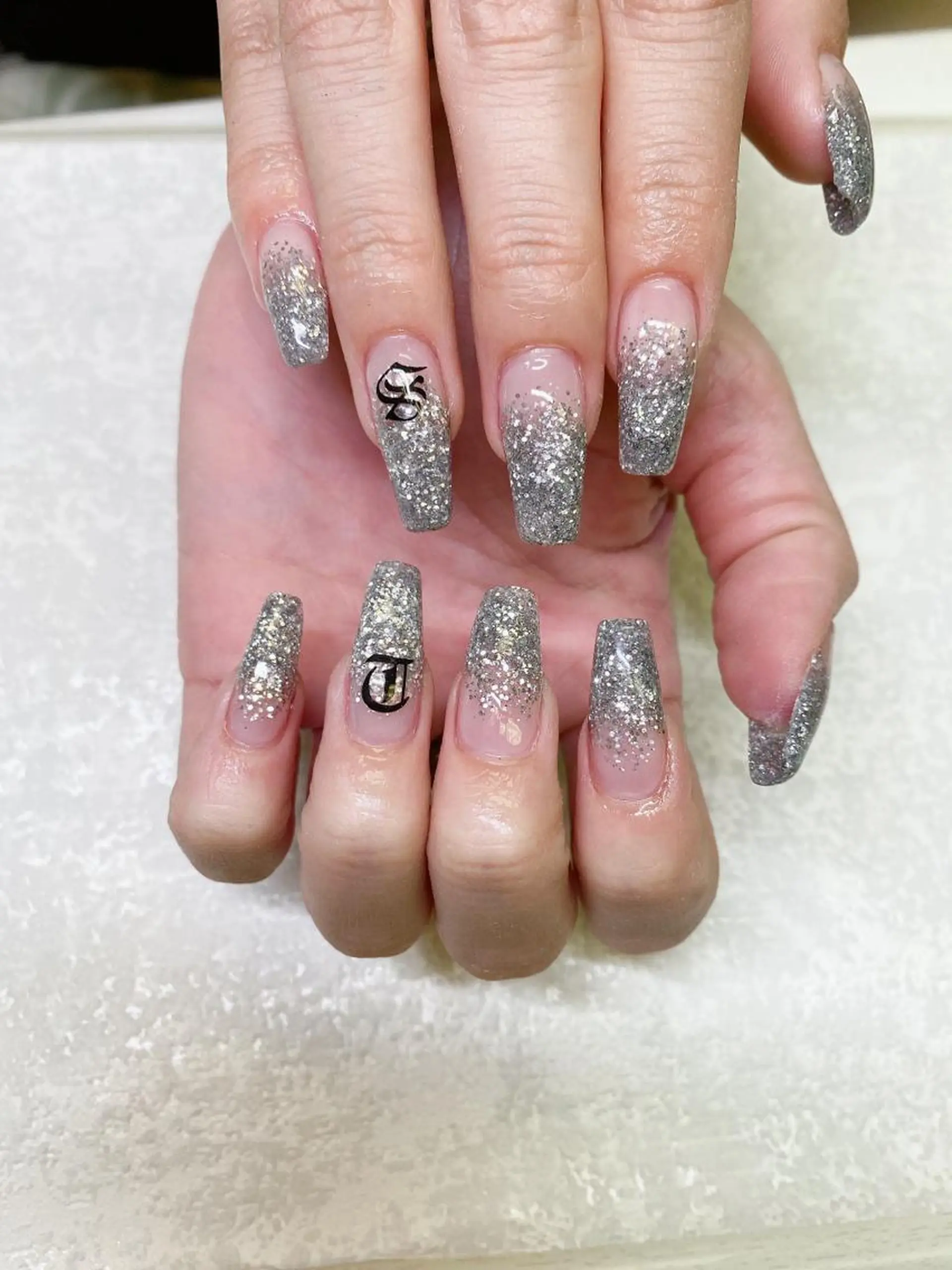 ミディアム ハンドネイル JNA認定講師🌸 RIEのネイルデザイン