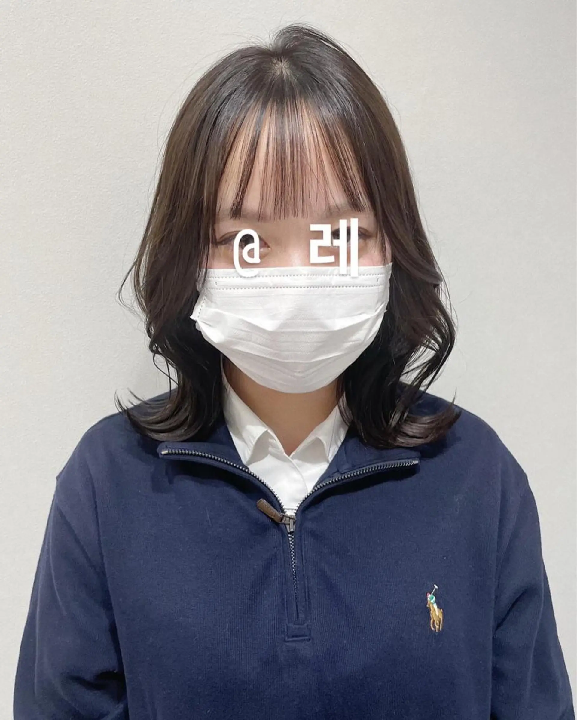 セミロング カラー 透け感カラー asukaのヘアスタイル