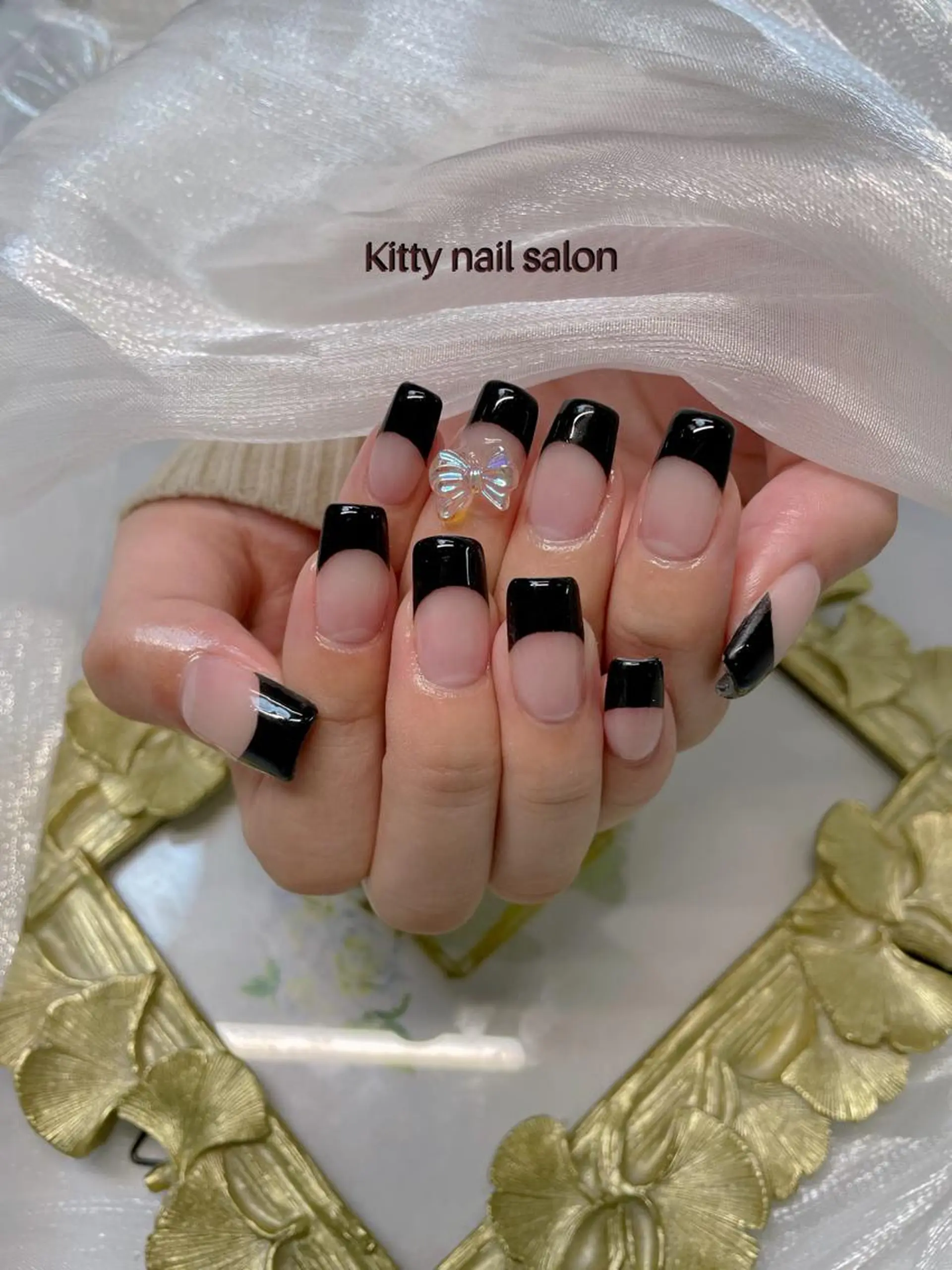 ネイル ストーンネイル ハンドネイル kitty nail salonのネイルデザイン