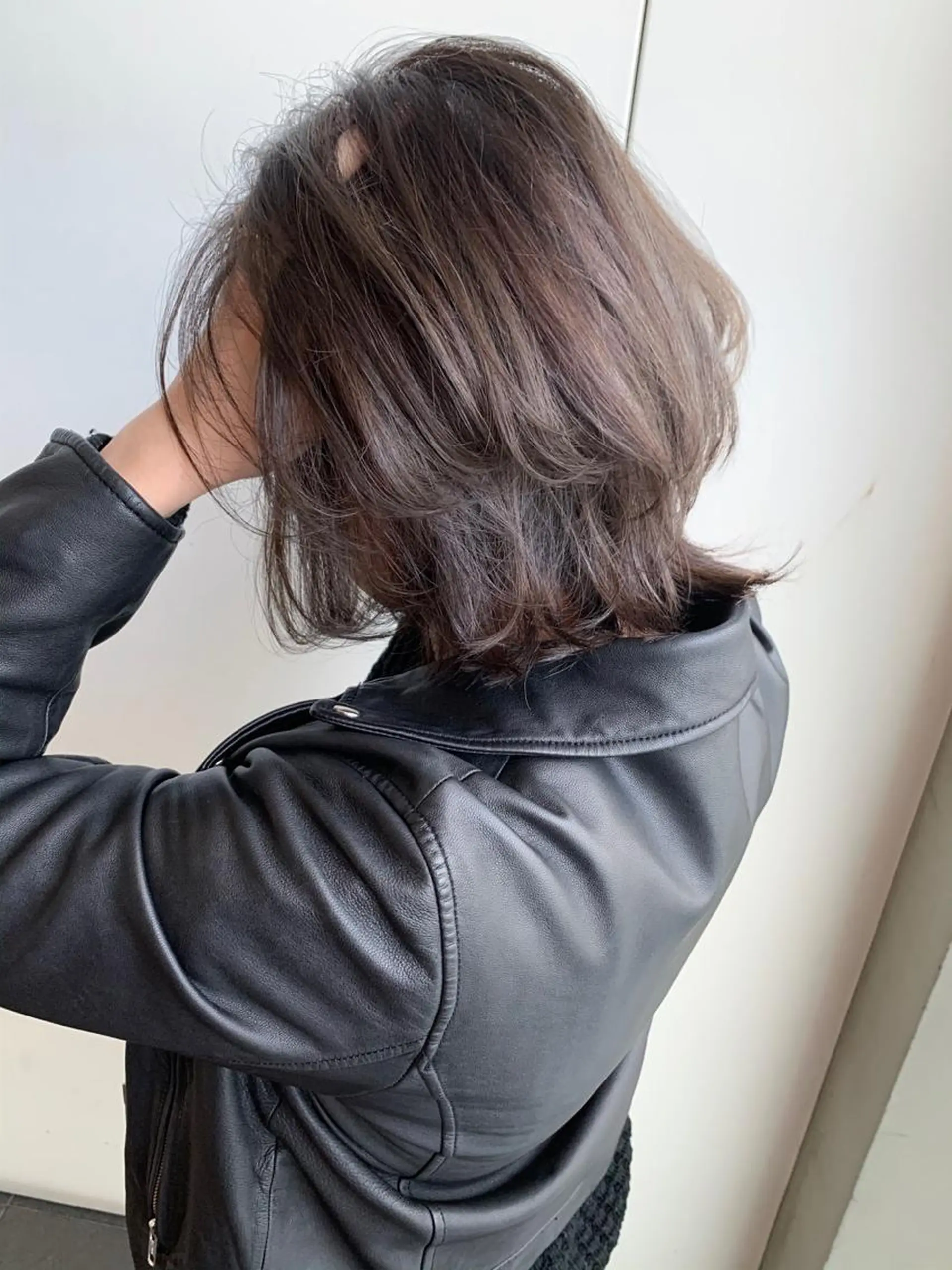 ショート カラー ベージュカラー ブリーチ ケアブリーチ 透明感カラー ハイライトカラー カット パーマ ヘッドスパ Beach private salon所属・Beach 代表 KENTAのヘアスタイル