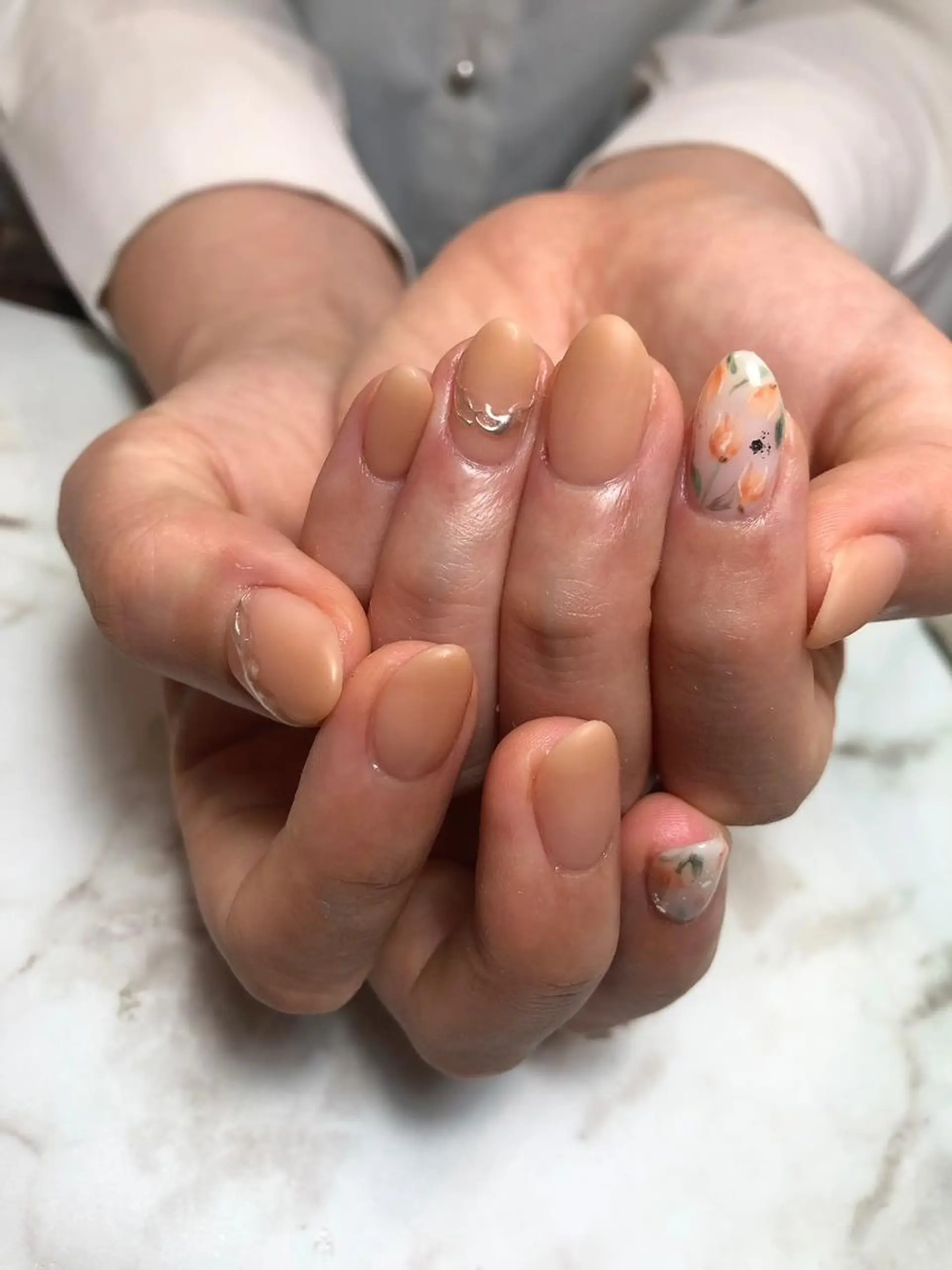ネイル Ellie Nail Honamiのネイルデザイン