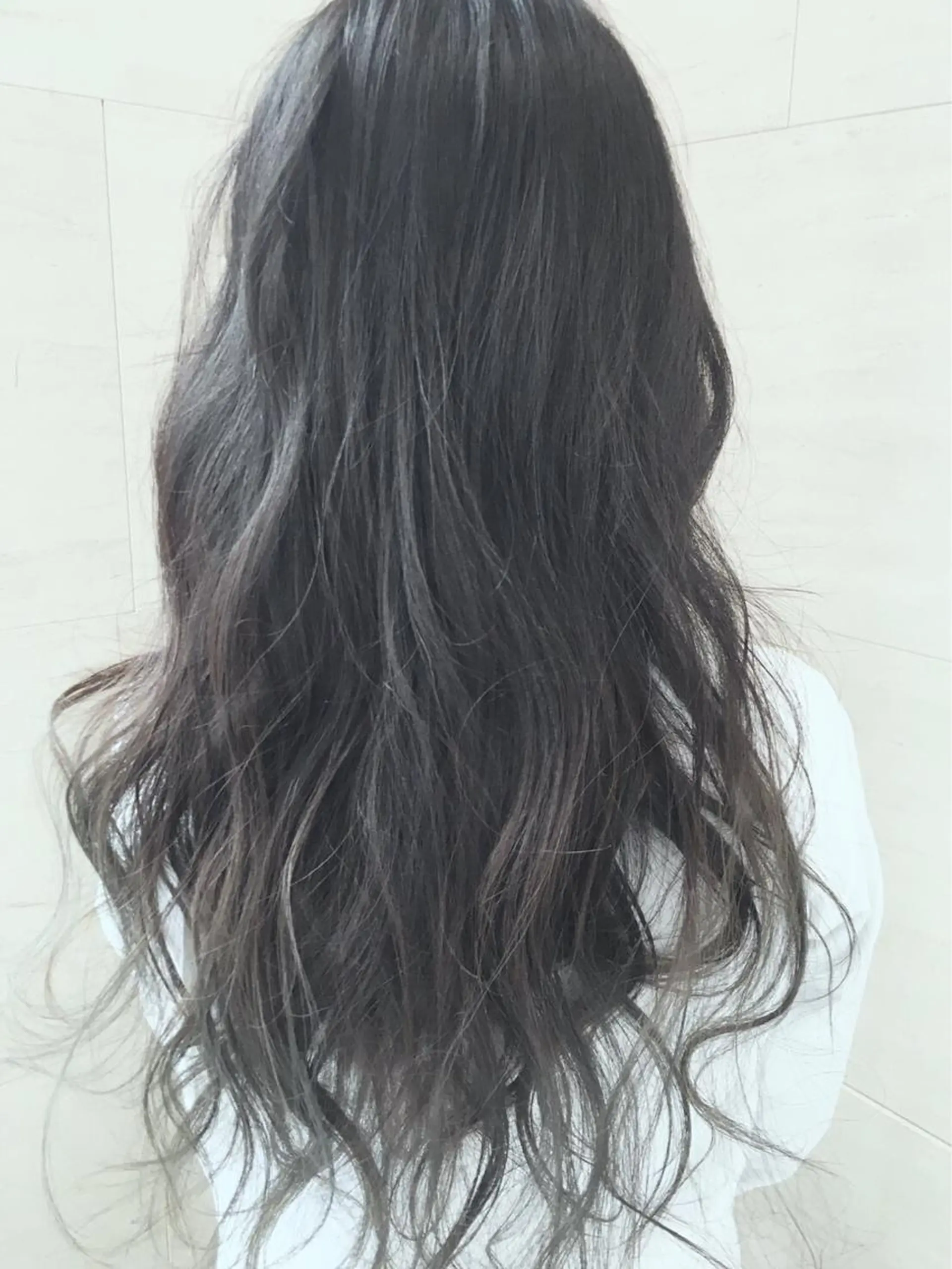 ロング カラー グラデーションカラー グレージュ Lee枚方所属・今里 弘樹のヘアスタイル