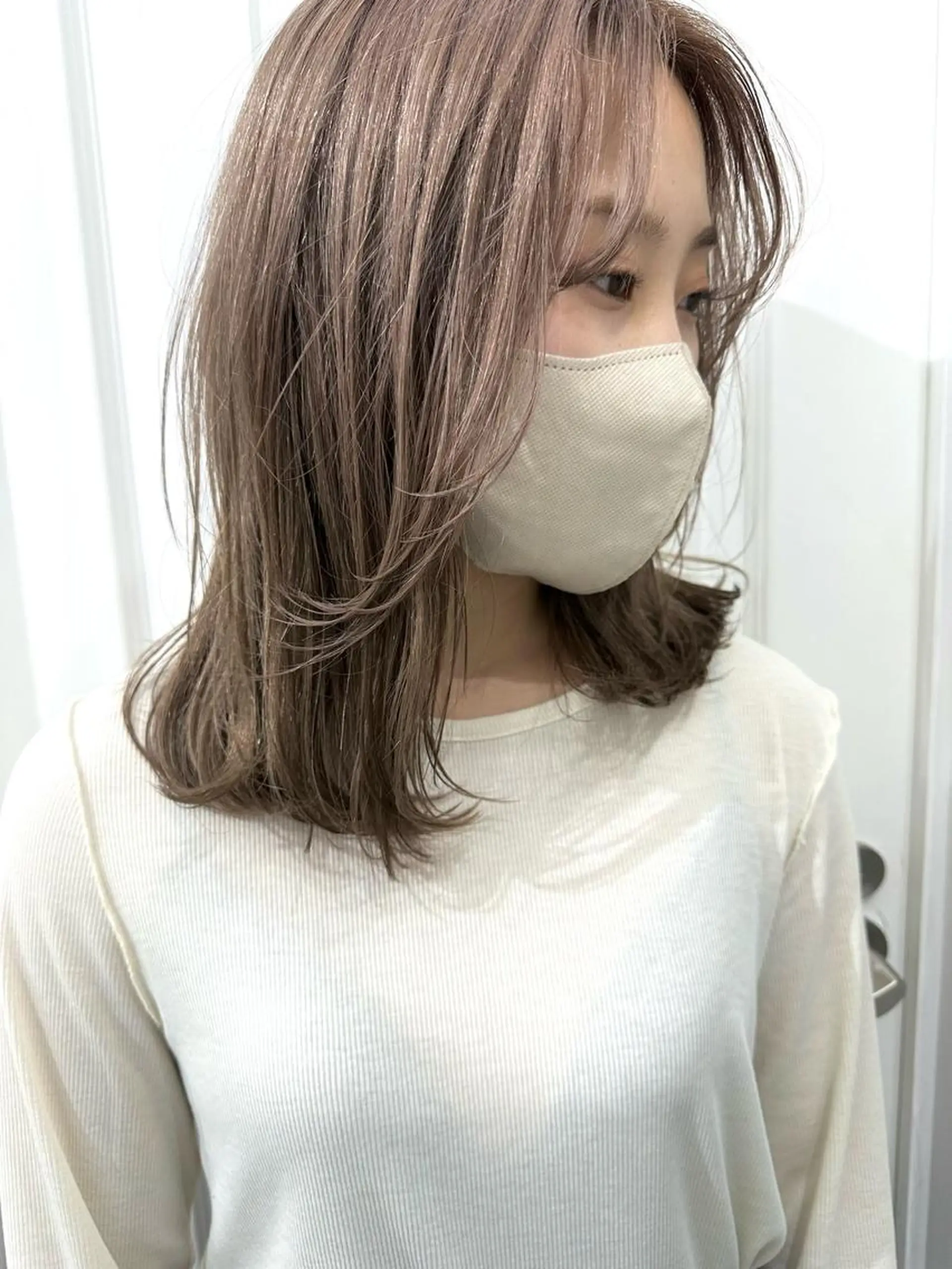 ミディアム カラー ヘアアレンジ カット ヘアカラー トリートメント ヘッドスパ ヘアセット kai .のヘアスタイル