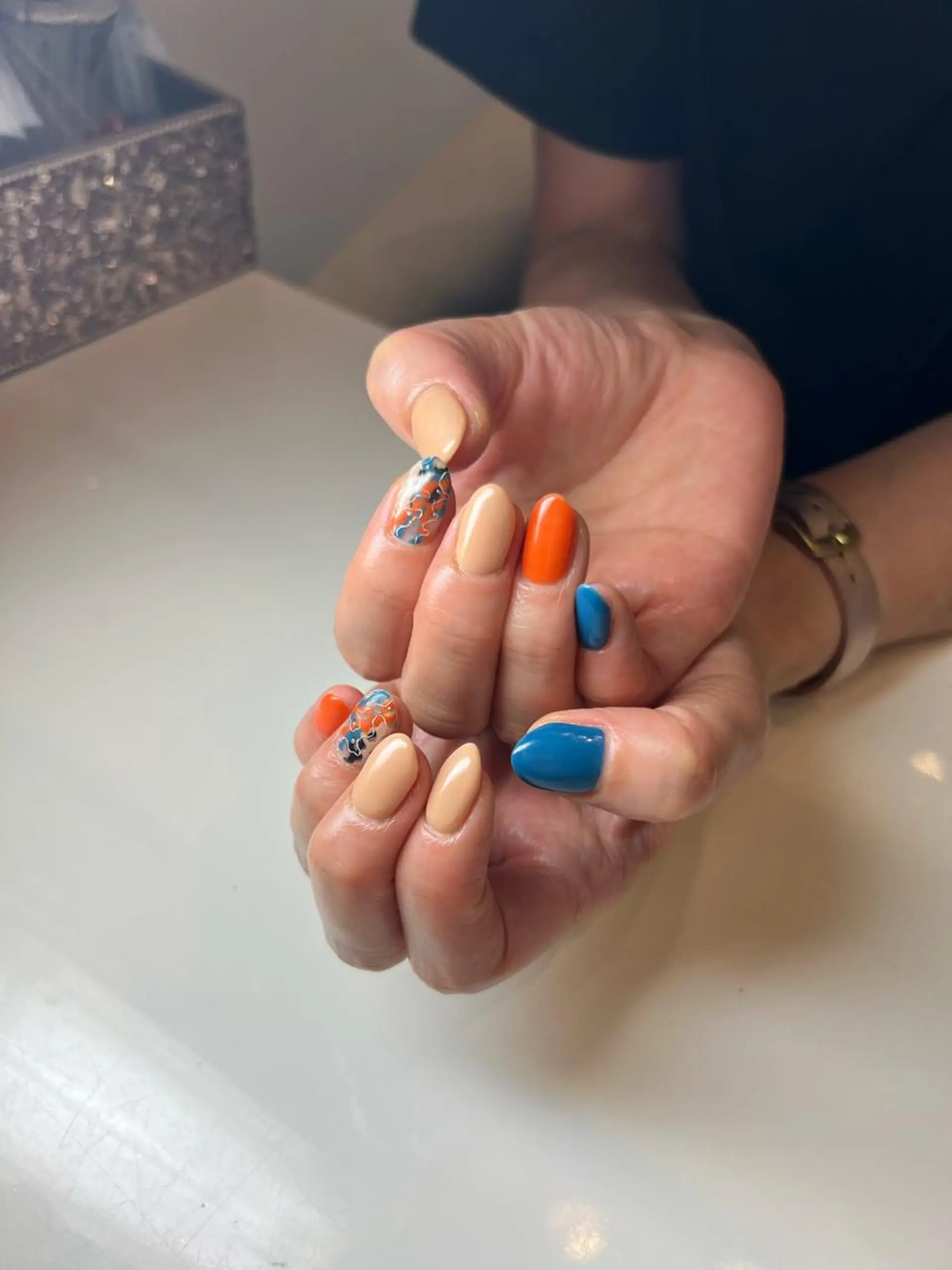 ショート ONIKA Nail 青山通り店所属・ONIKA Nail 表参道A4🦋2分のネイルデザイン