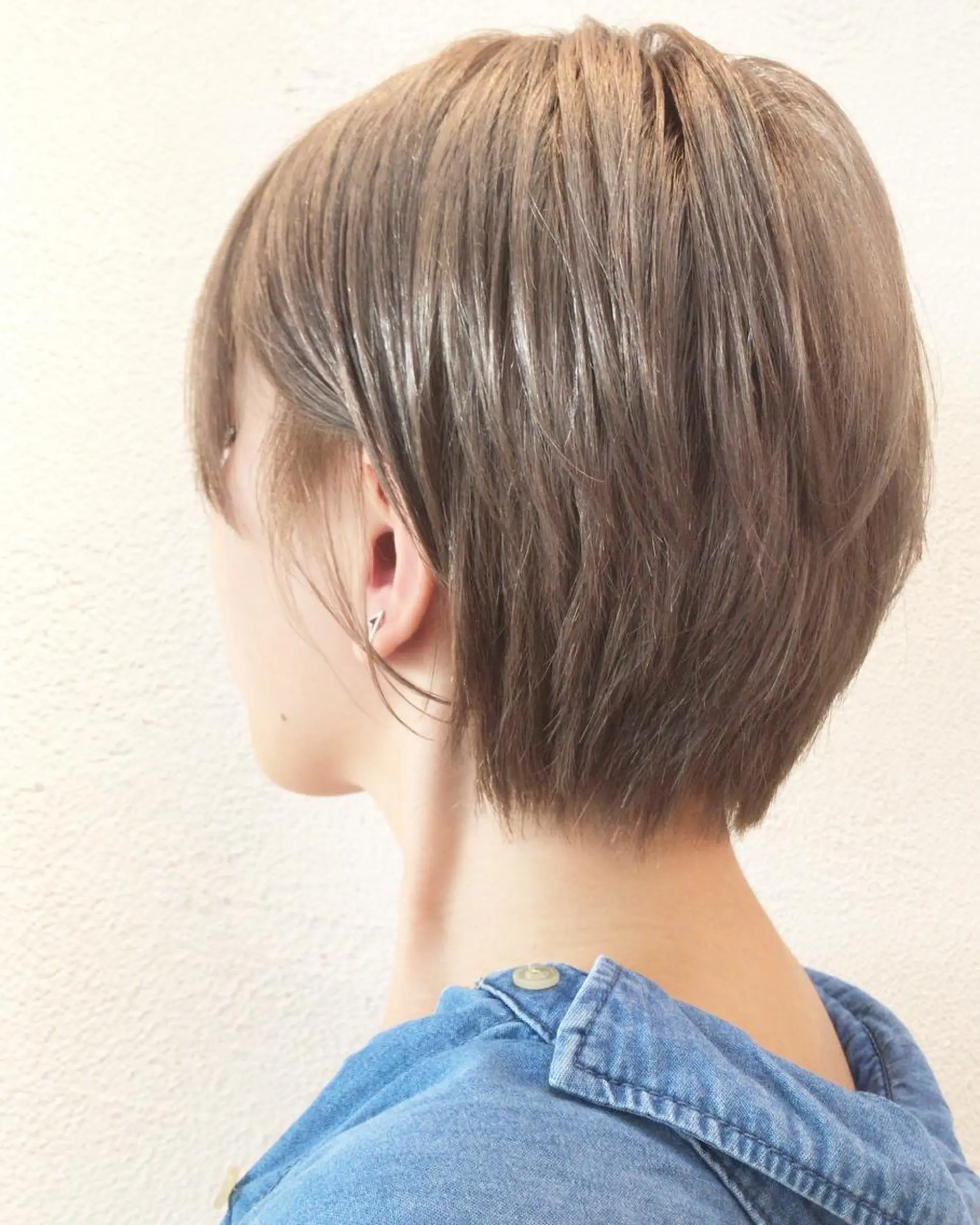 ショート カラー ベージュカラー ブリーチ Neolive Cava 相模大野店所属・sola: neoliveのヘアスタイル