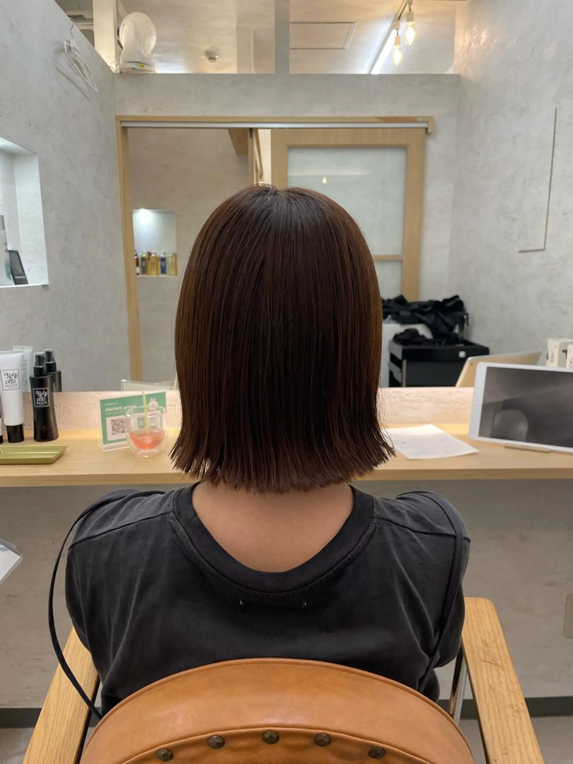 ミディアム カット ヘアカラー トリートメント 高橋 芽衣のヘアスタイル