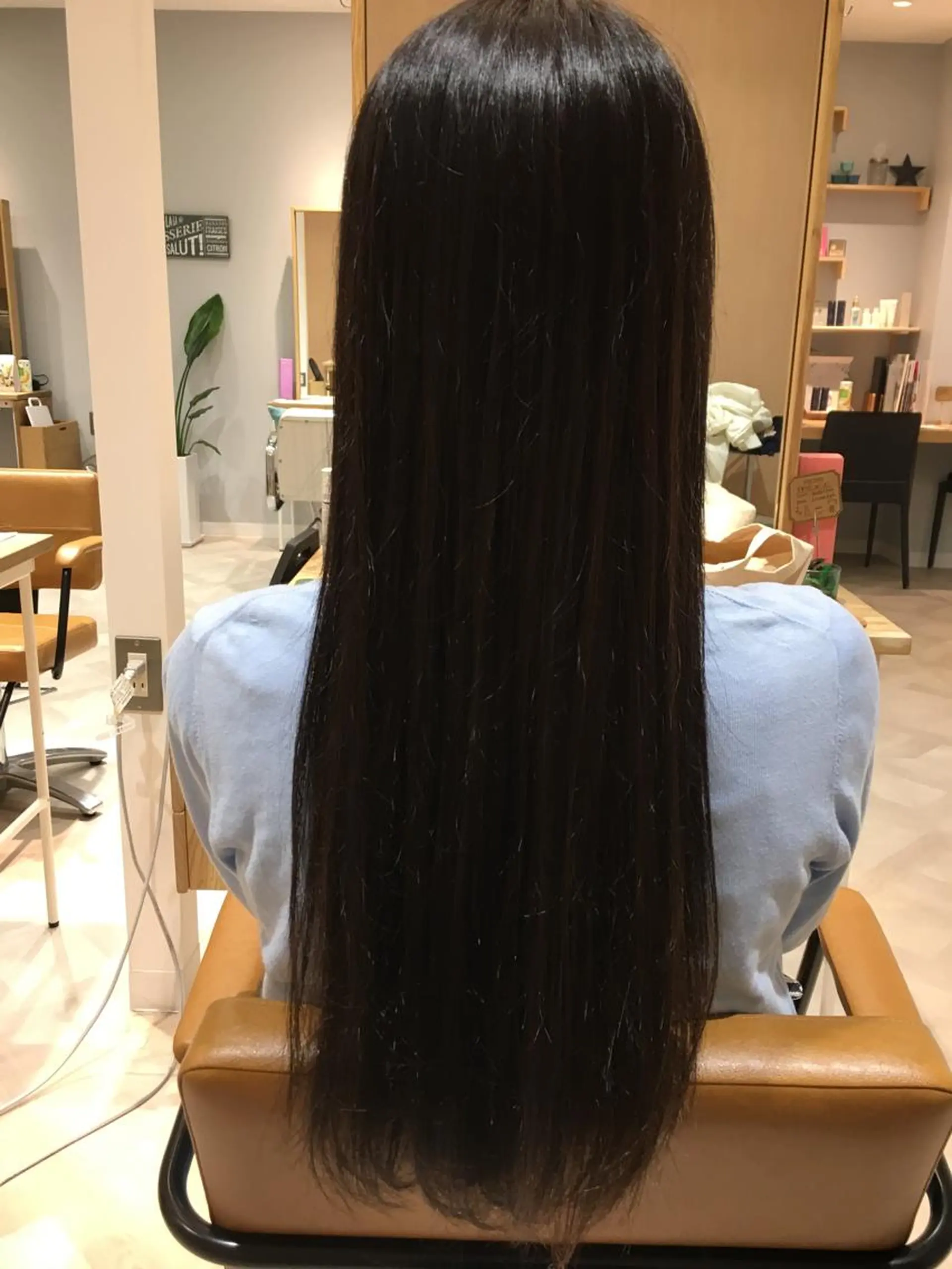 ロング カラー アッシュ 大石 祐那のヘアスタイル