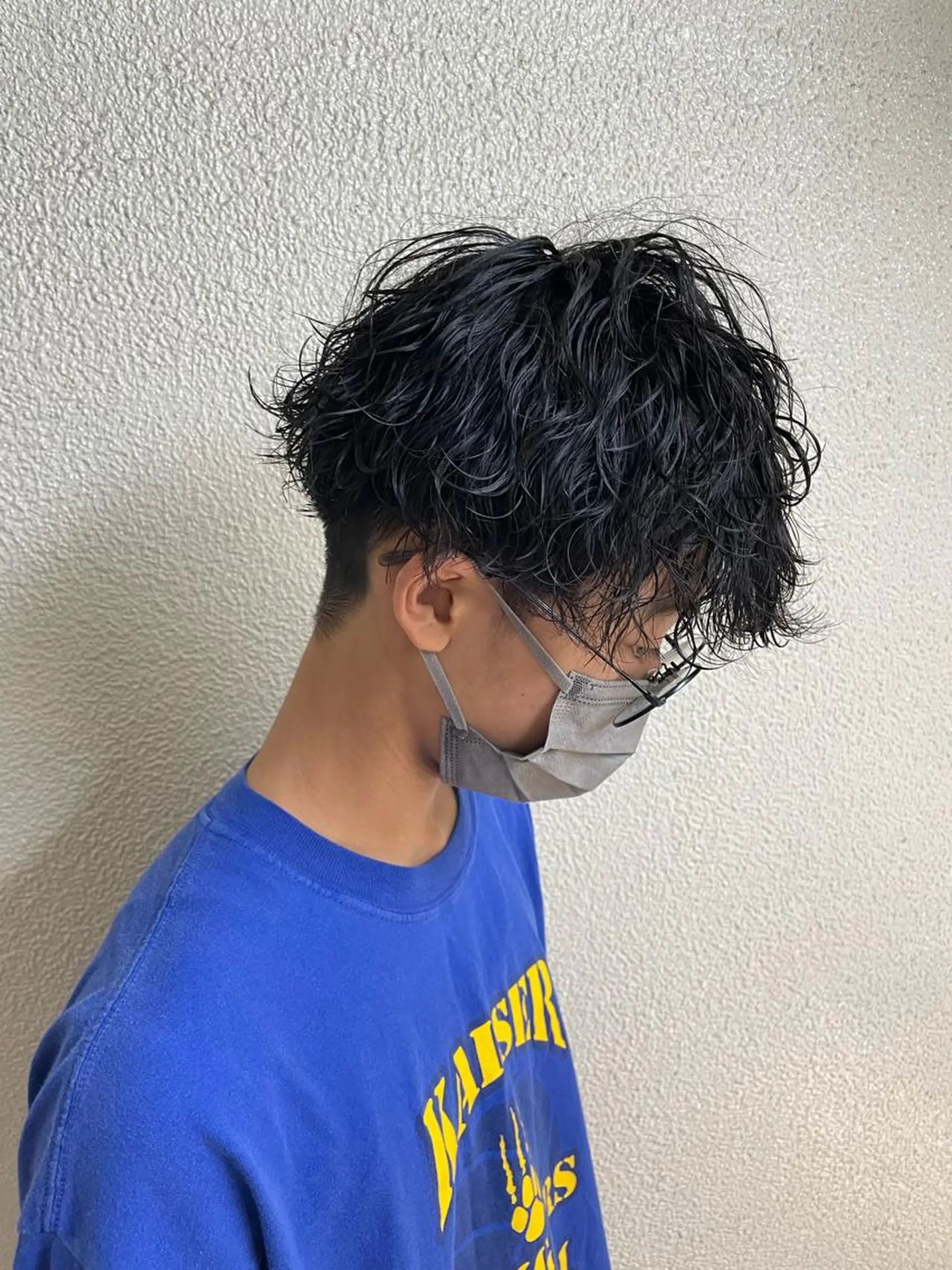 ミディアム パーマ メンズ カット パーマ 辻堂メンズ特化 メンズパーマ鈴木優哉のヘアスタイル