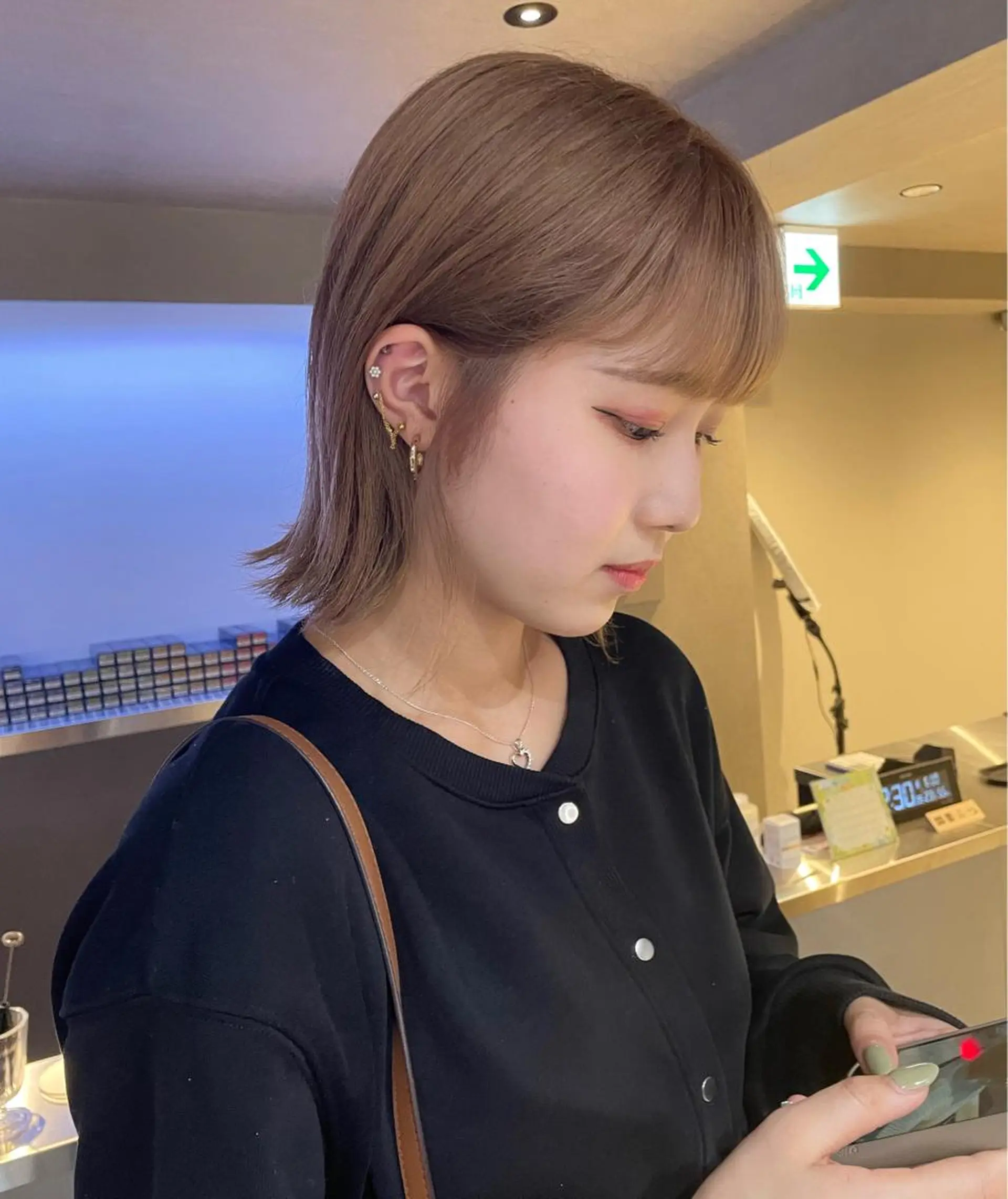 ショート カラー ベージュカラー カット ヘアカラー トリートメント メンズパーマモデル 募集　サトチハルのヘアスタイル
