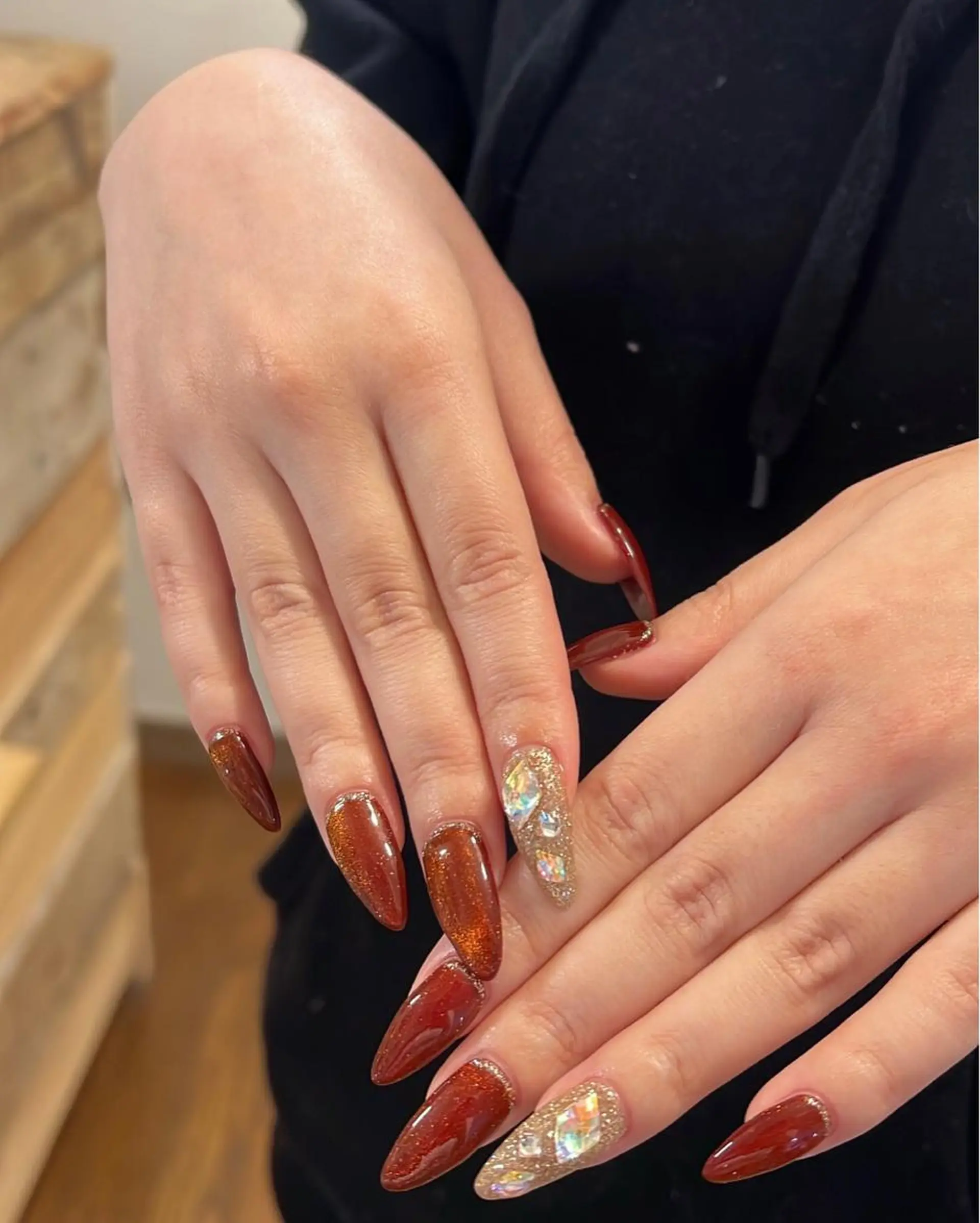 ネイル ハンドネイル フットネイル ハンドケア Nes.Nail所属・Miyagi Asamiのネイルデザイン