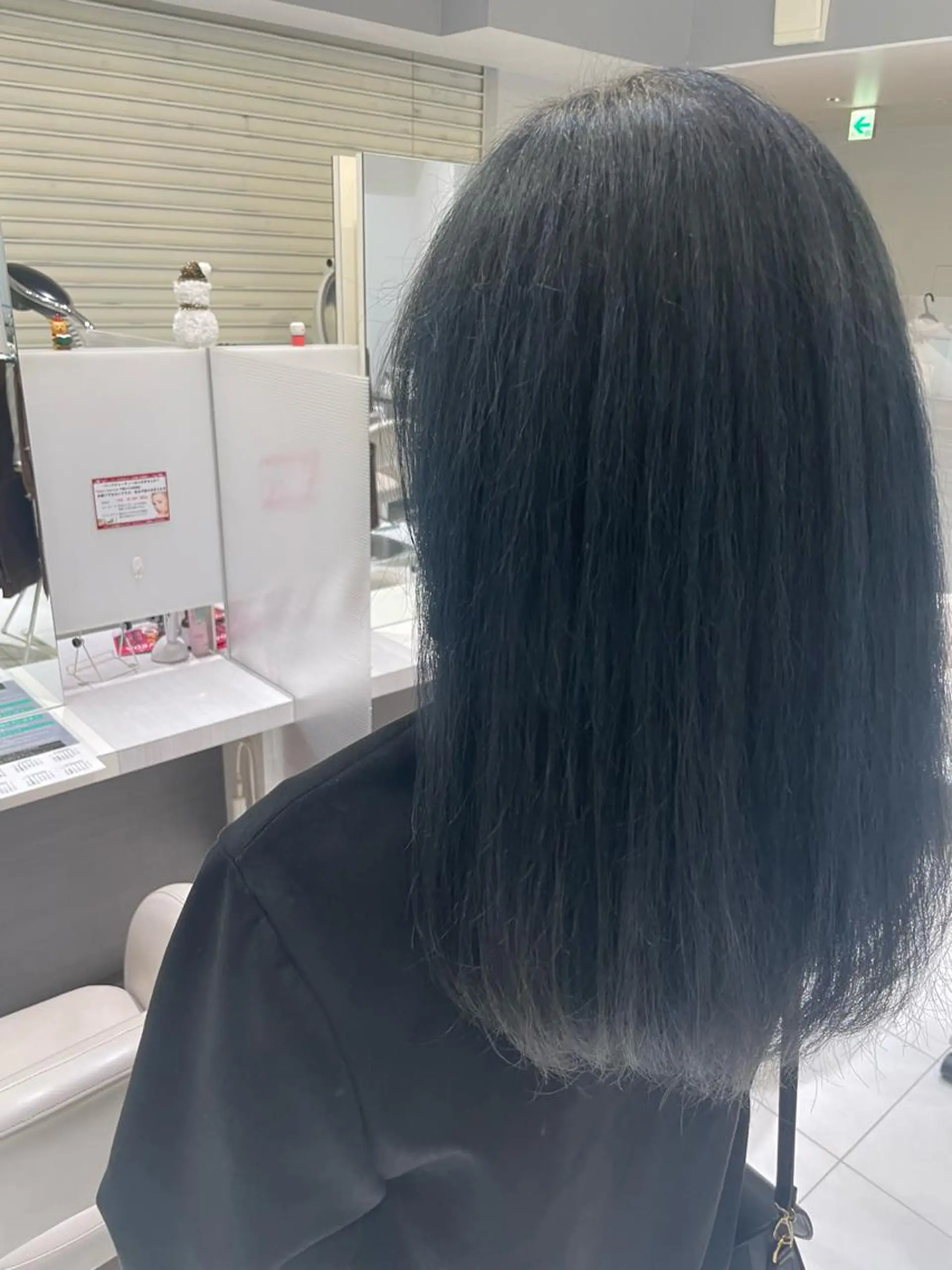 ロング カラー ネイビーカラー kraemer福岡所属・Lisa/髪質改善 /ﾌﾞﾘｰﾁｶﾗｰのヘアスタイル