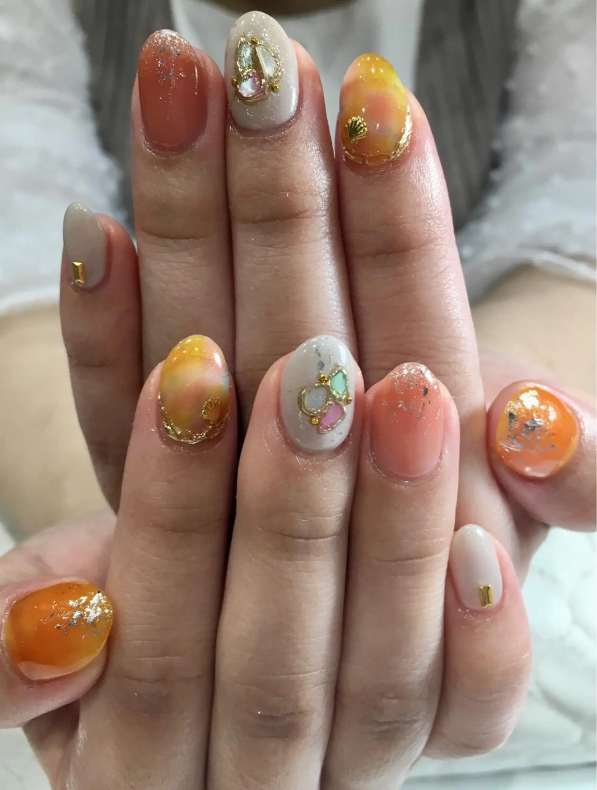 ネイル ハンドネイル Nest 平出のネイルデザイン