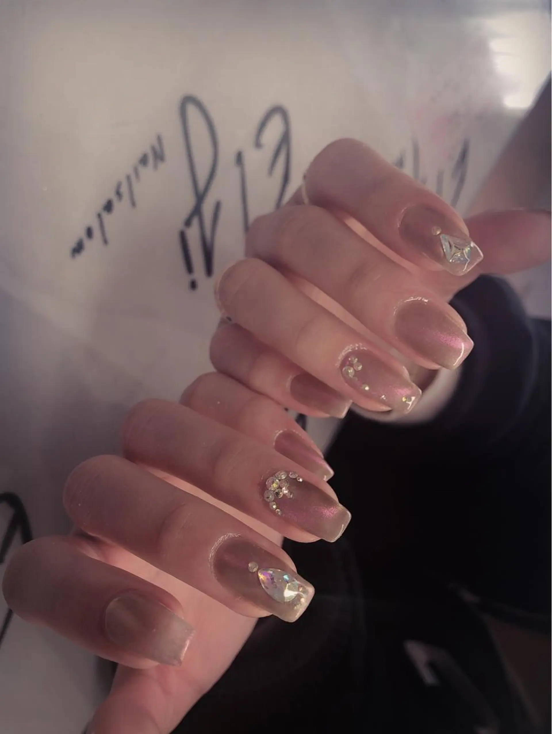 ネイル ハンドネイル 🖤スカルプ R🖤のネイルデザイン