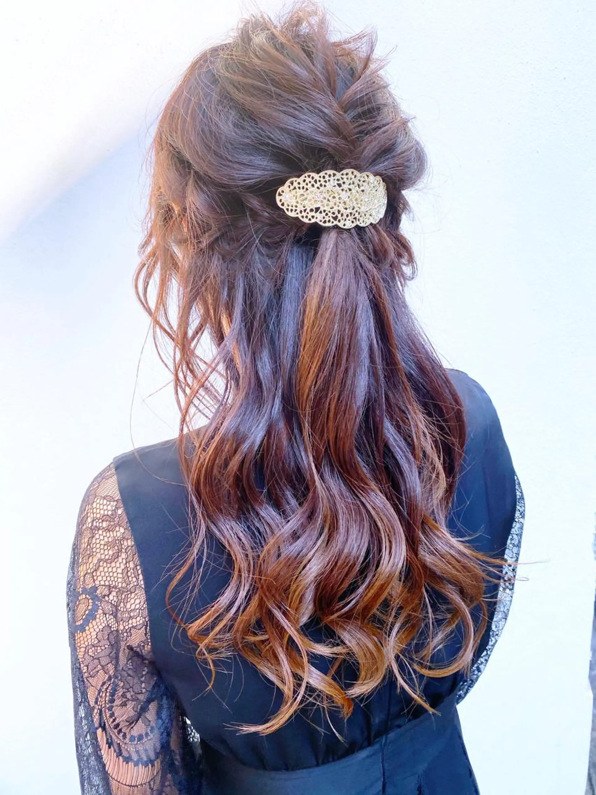 ロング ヘアアレンジ AMNESIA所属・やまなか りょうすけのヘアスタイル