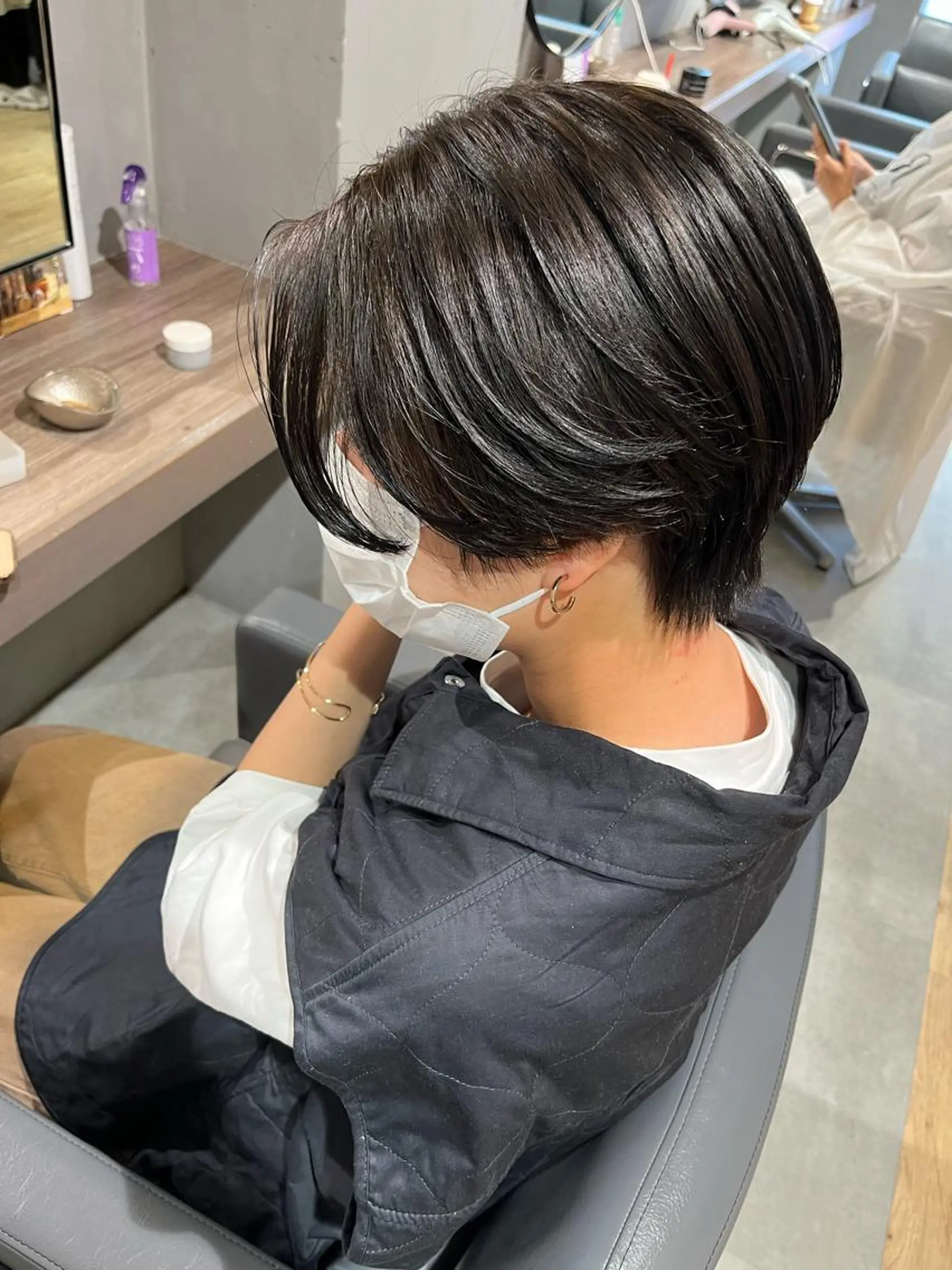 ショート カラー グレージュ オリーブグレージュ オリーブグレー カット パーマ トリートメント メンズ特化美容師 熊田 鼓汰郎のヘアスタイル