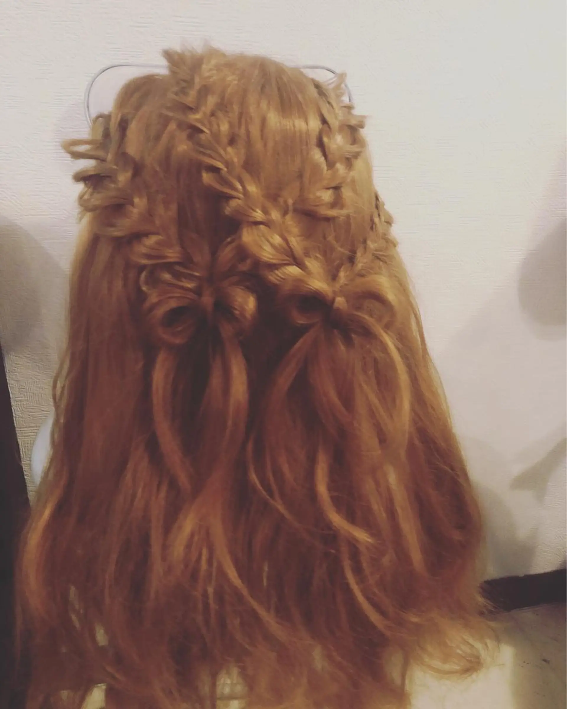 ロング カラー パーマ ヘアアレンジ メンズ キッズ ネイル マツエク・マツパ 銀河 ティンガーラのヘアスタイル