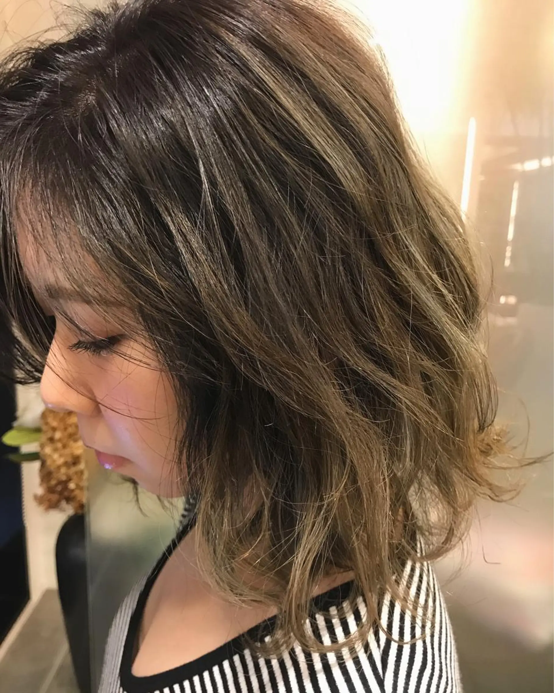 カラー ブリーチ グレージュ ハイライトカラー sea's所属・ヒラカホ/矢場町/ ブリーチ/似合わせのヘアスタイル