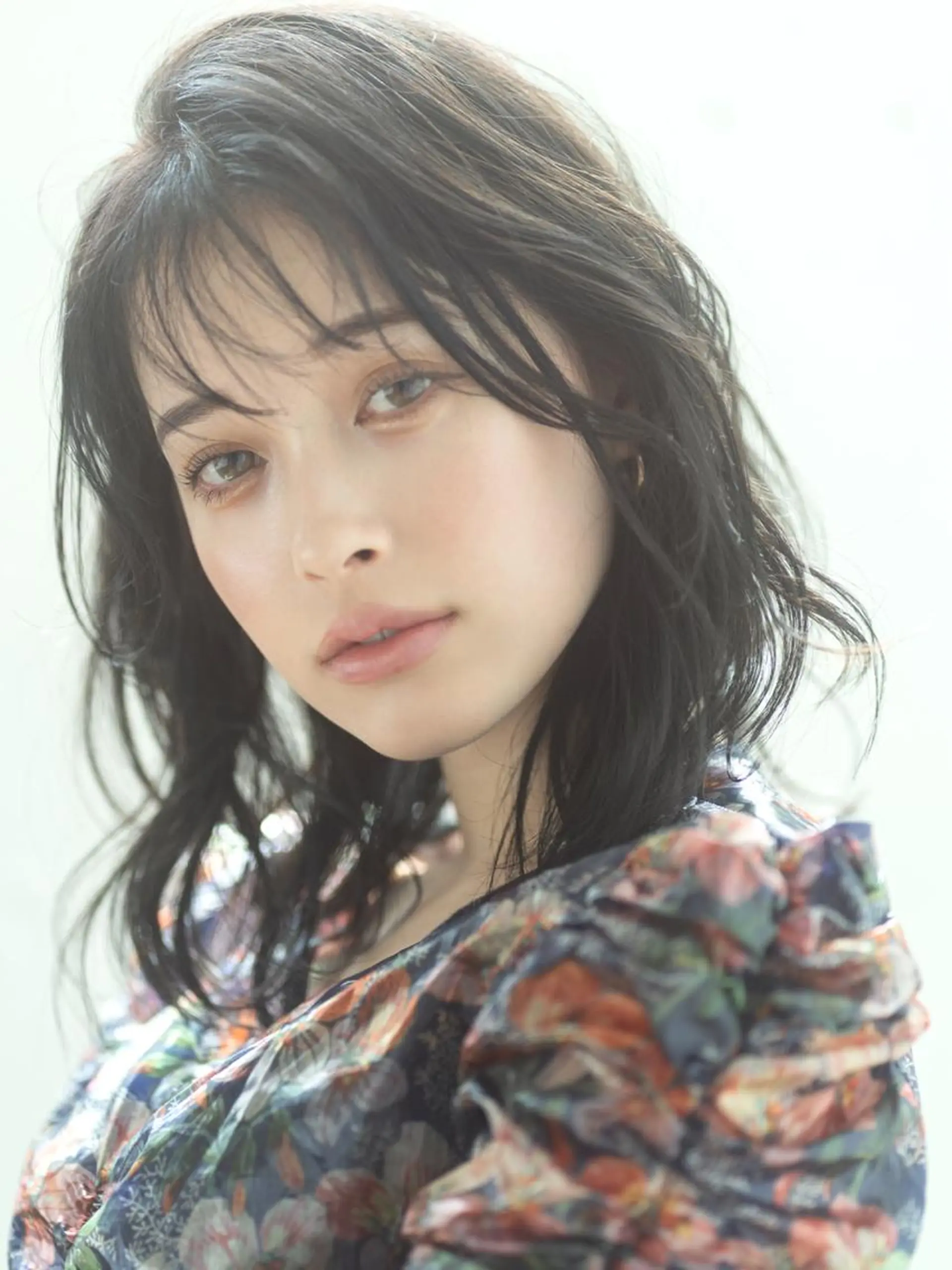 ミディアム パーマ 🎀ハイトーン/レイ ヤー/Reina🎀のヘアスタイル