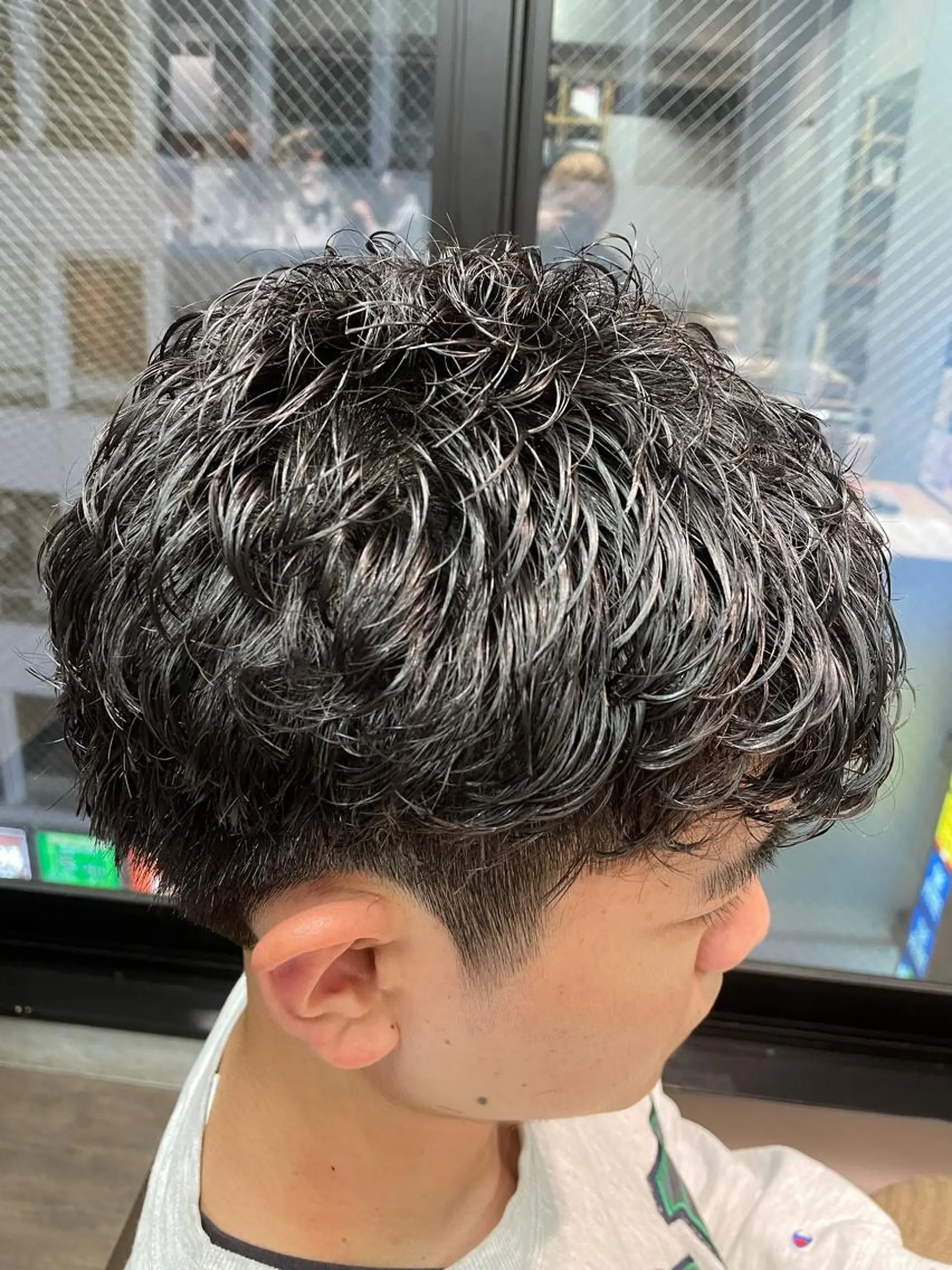 ショート パーマ メンズ ハイトーン 🌙まなみ🌙のヘアスタイル