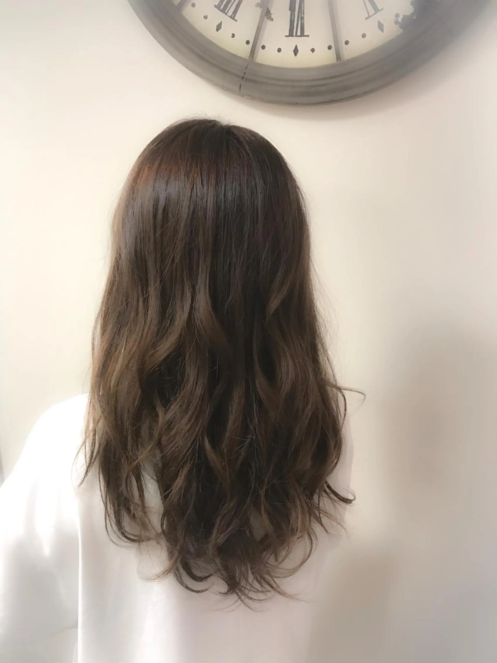 セミロング カラー 【天満1艶髪】潤艶/ 髪質改善🌹釣本竜哉のヘアスタイル