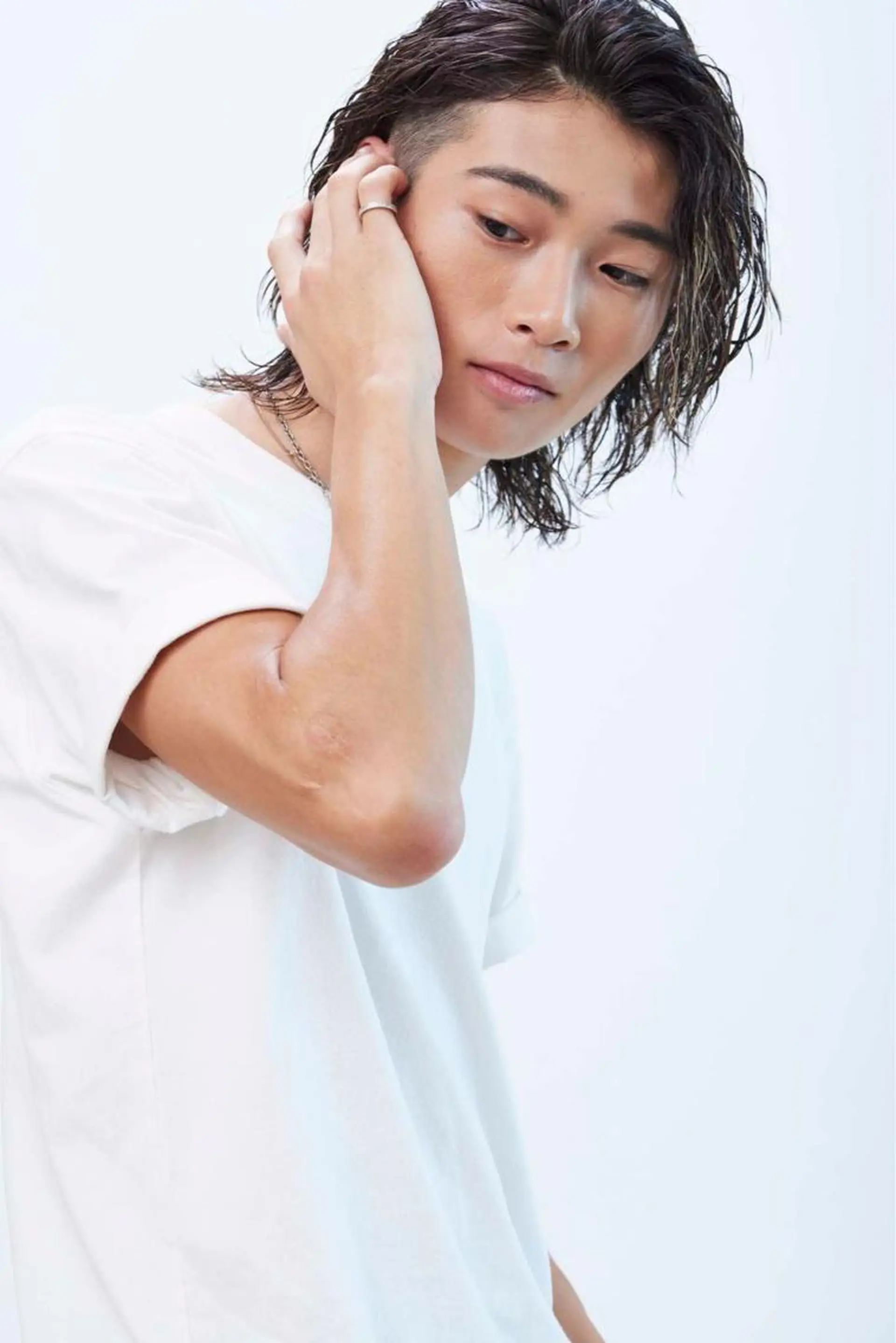 カラー パーマ メンズ メンズブリーチ フェードカット メンズパーマ プードルパーマ 学生（メンズ向け） カット ヘアカラー パーマ L PLACE所属・L PLACE 丸山一希のヘアスタイル
