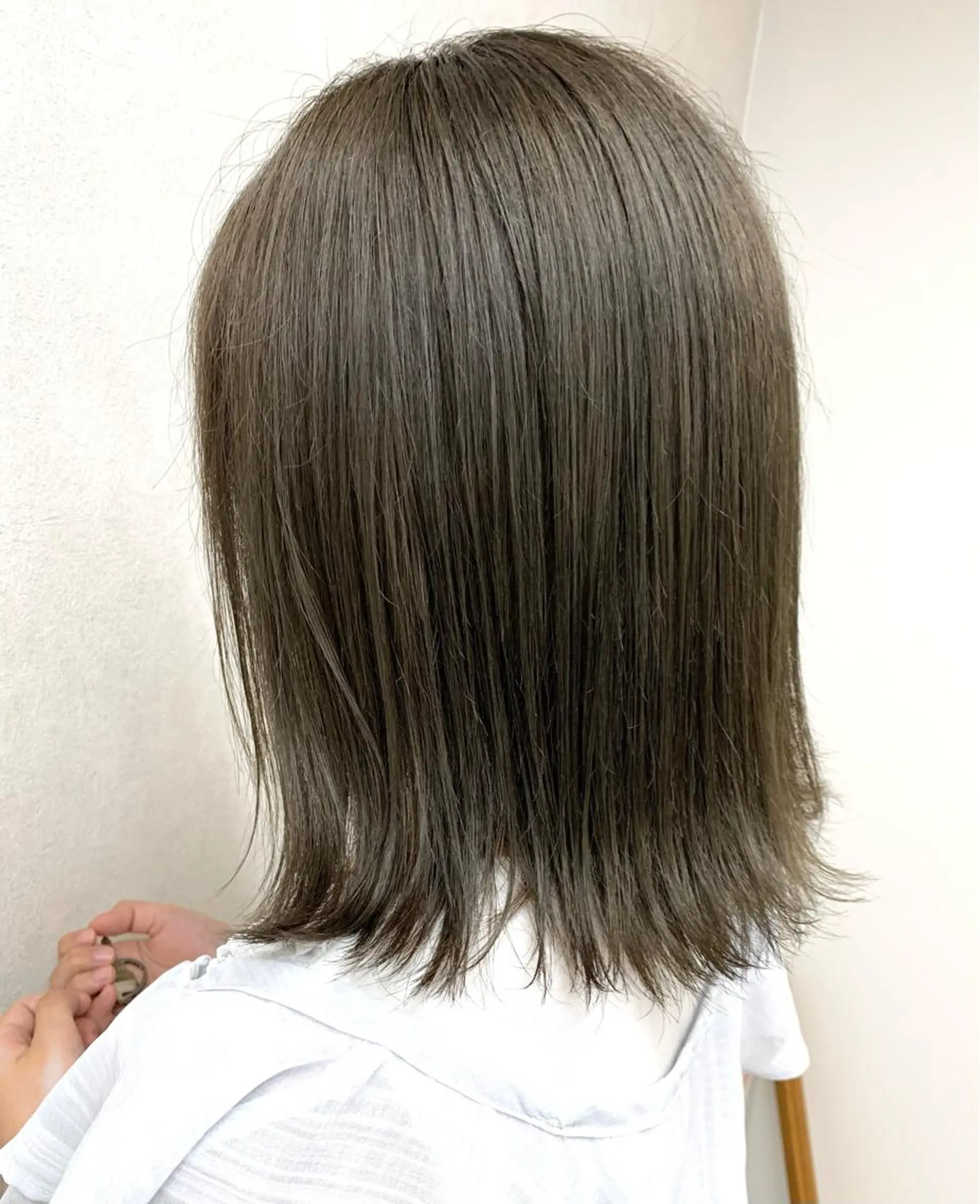 ミディアム カラー ヘアカラー トリートメント TriumpH天王寺店【ミルボンAujua認定サロン】所属・SAKI🐈‍⬛【 HAPPY届けます】のヘアスタイル