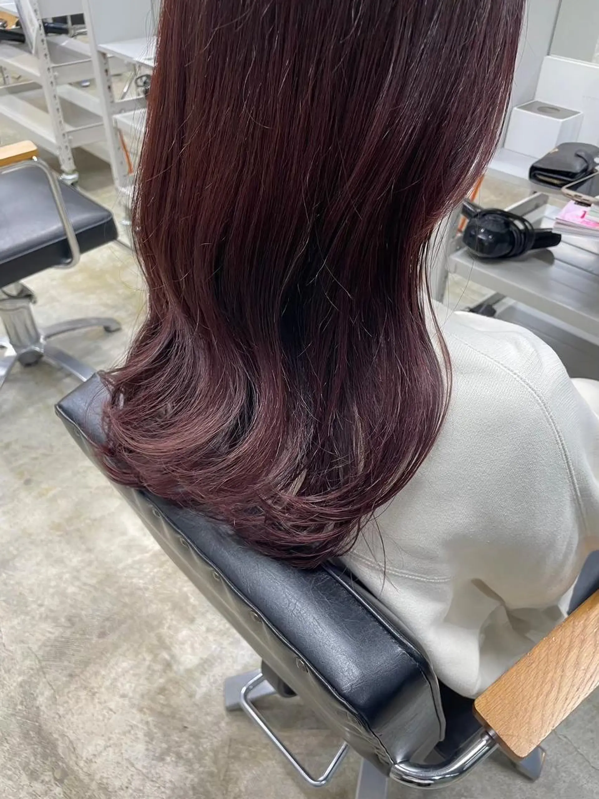 カラー セミロング カット ヘアカラー アイカ🩰 in./イン熊谷のヘアスタイル