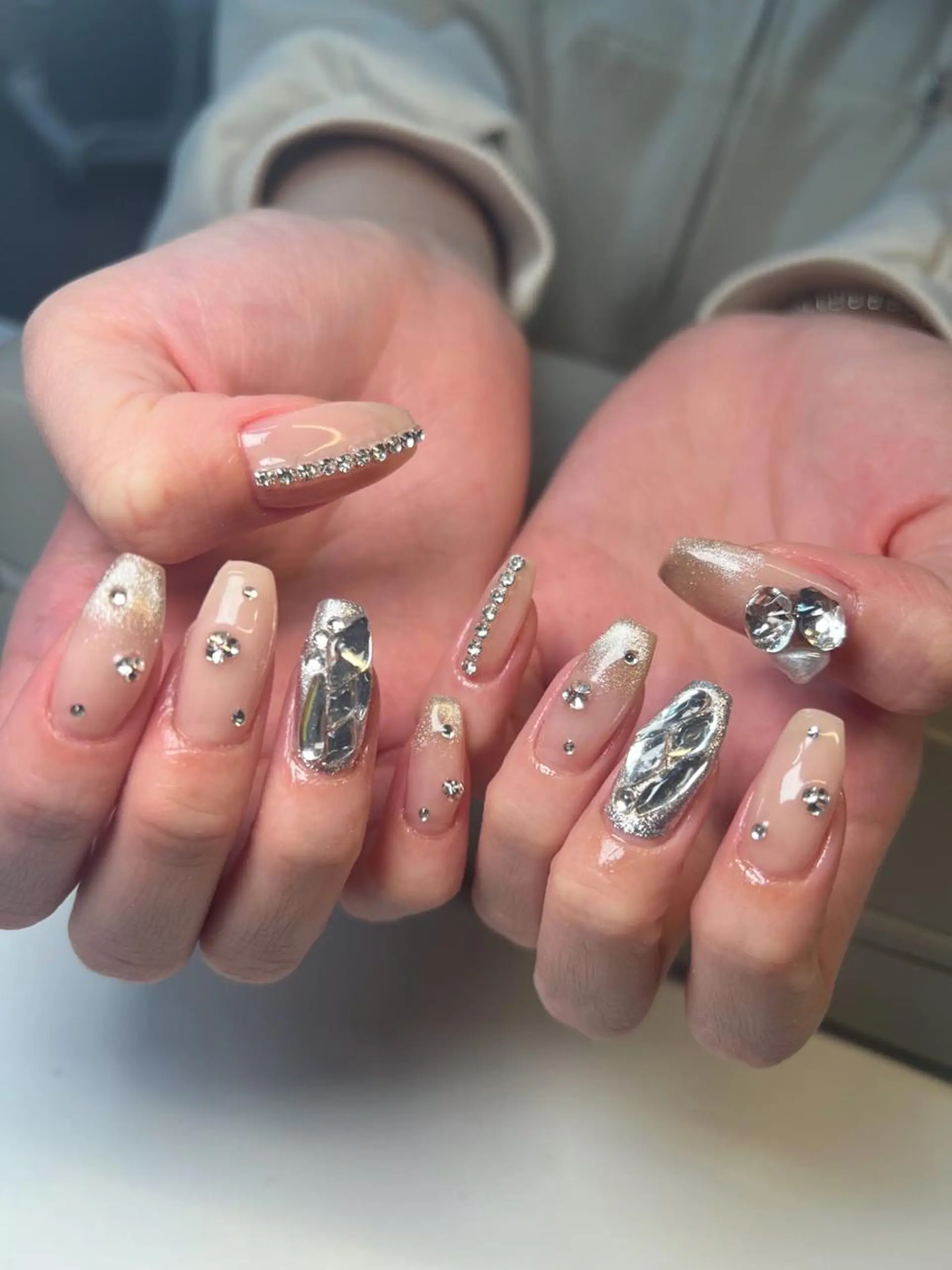 ネイル ハンドネイル Nail Salon L'arc所属・💊大阪/南船場 monica🧠のネイルデザイン
