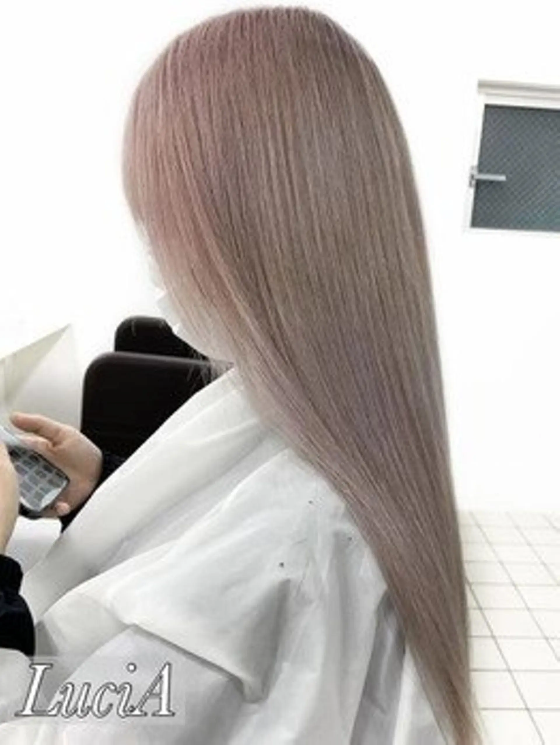 ロング カラー ヘアアレンジ エクステ LuciA\5900のヘアスタイル