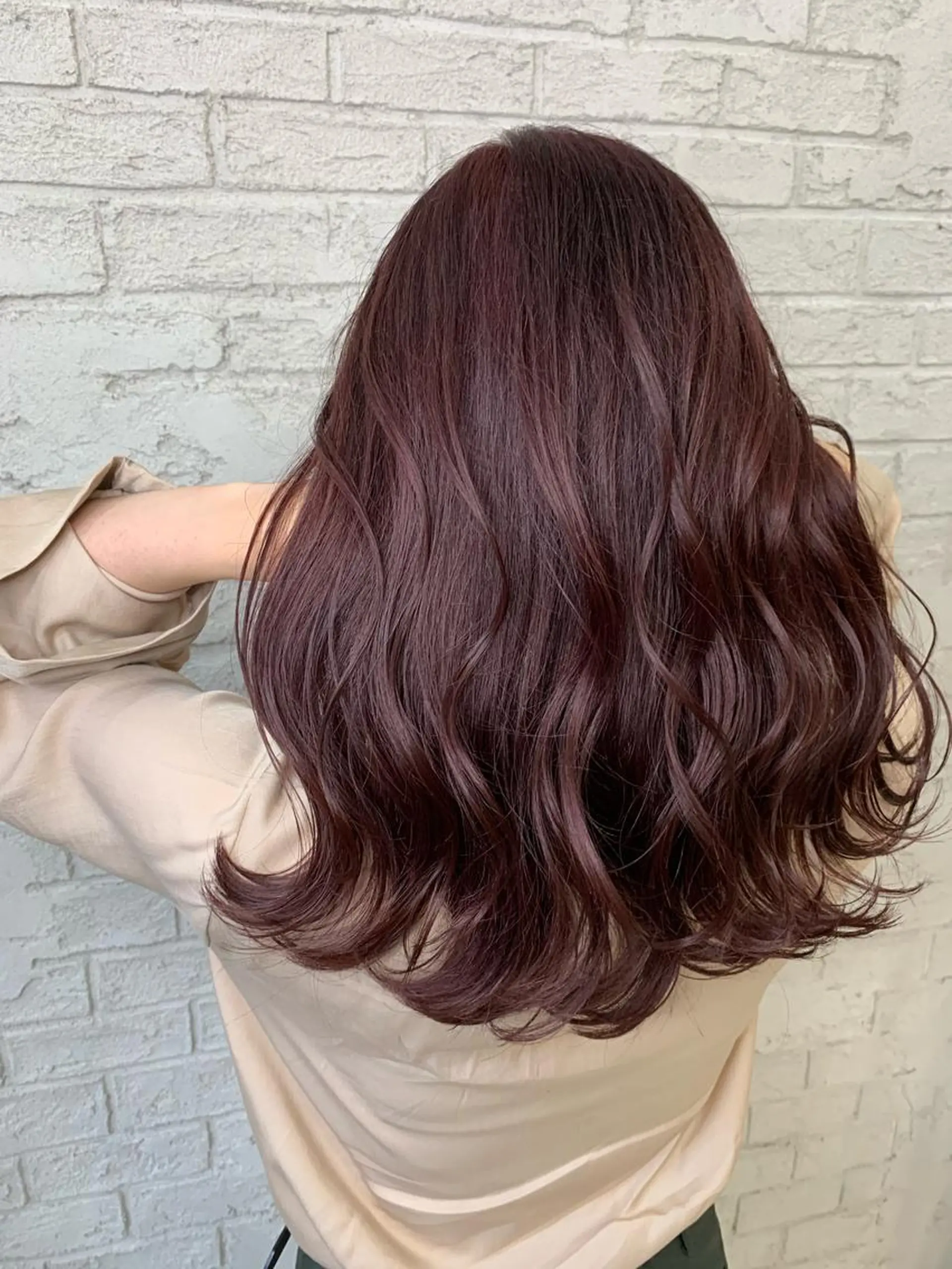 セミロング パープルカラー 🇺🇸ハイライト特 化美容師🇺🇸漆沢のヘアスタイル