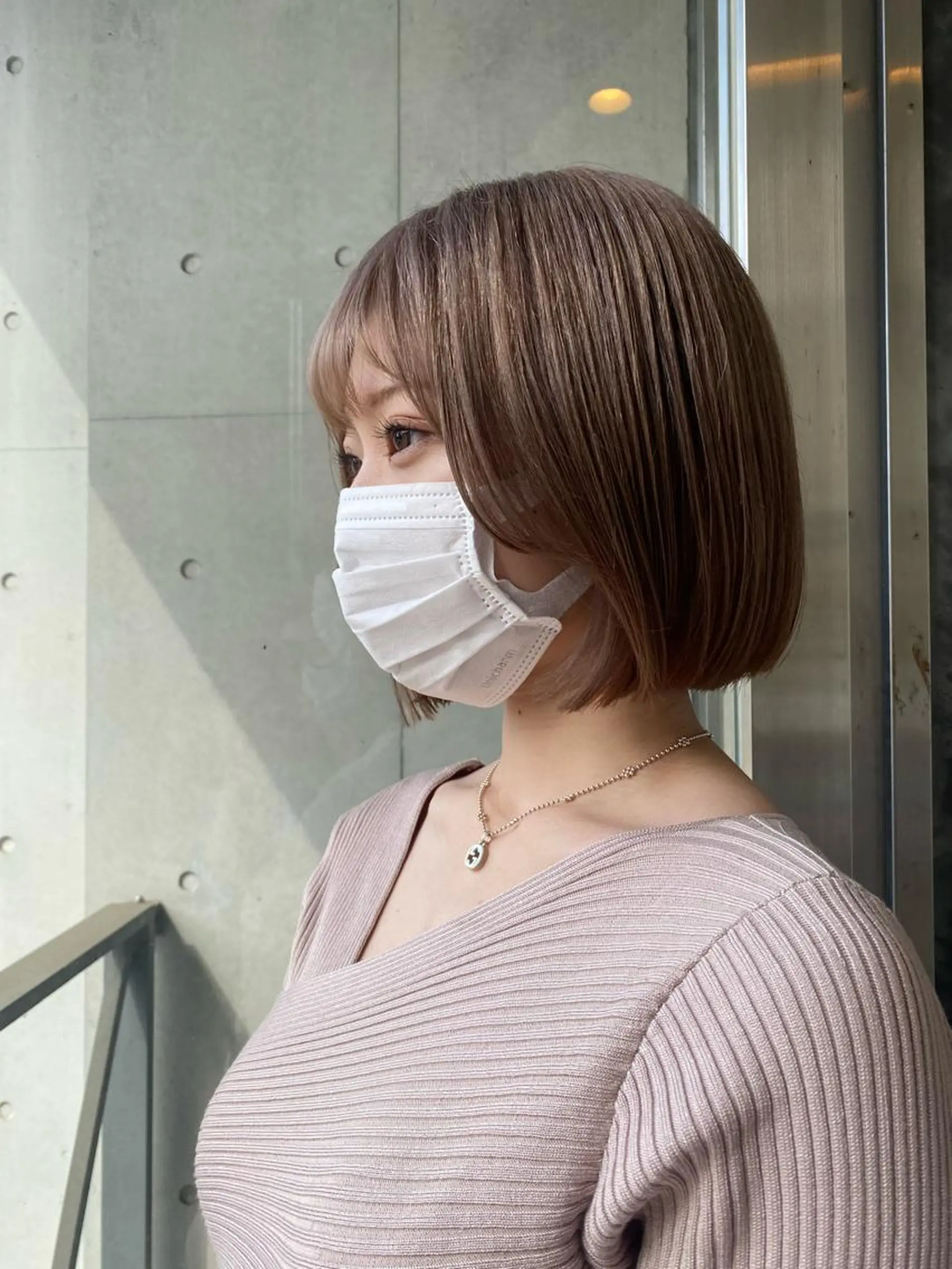 ショート カラー ハイトーンカラー ボブ ヘアカラー トリートメント 【ROA】 MISUZU✨のヘアスタイル