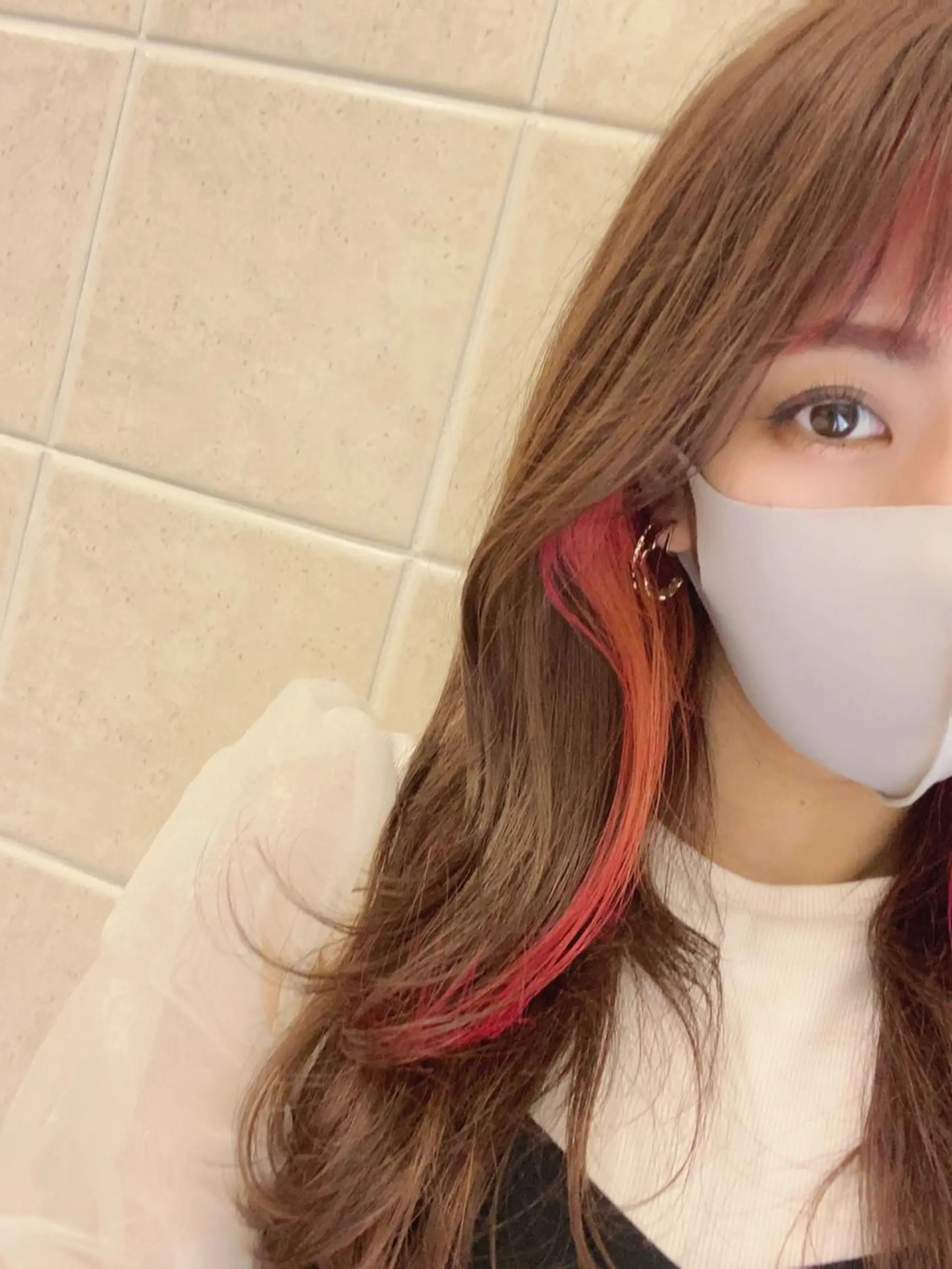 ロング カラー イヤリングカラー 韓国風愛されヘア 🇰🇷RITO🎀のヘアスタイル