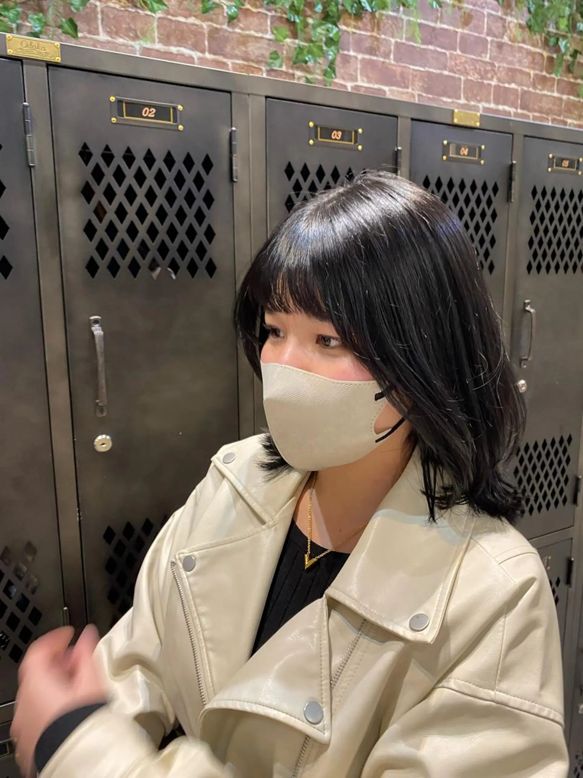 ミディアム ミディアムパーマ ボブ ハイライト 髪質改善 韓国風ヘア 大人かわいい×艶髪 🤍塩川のヘアスタイル