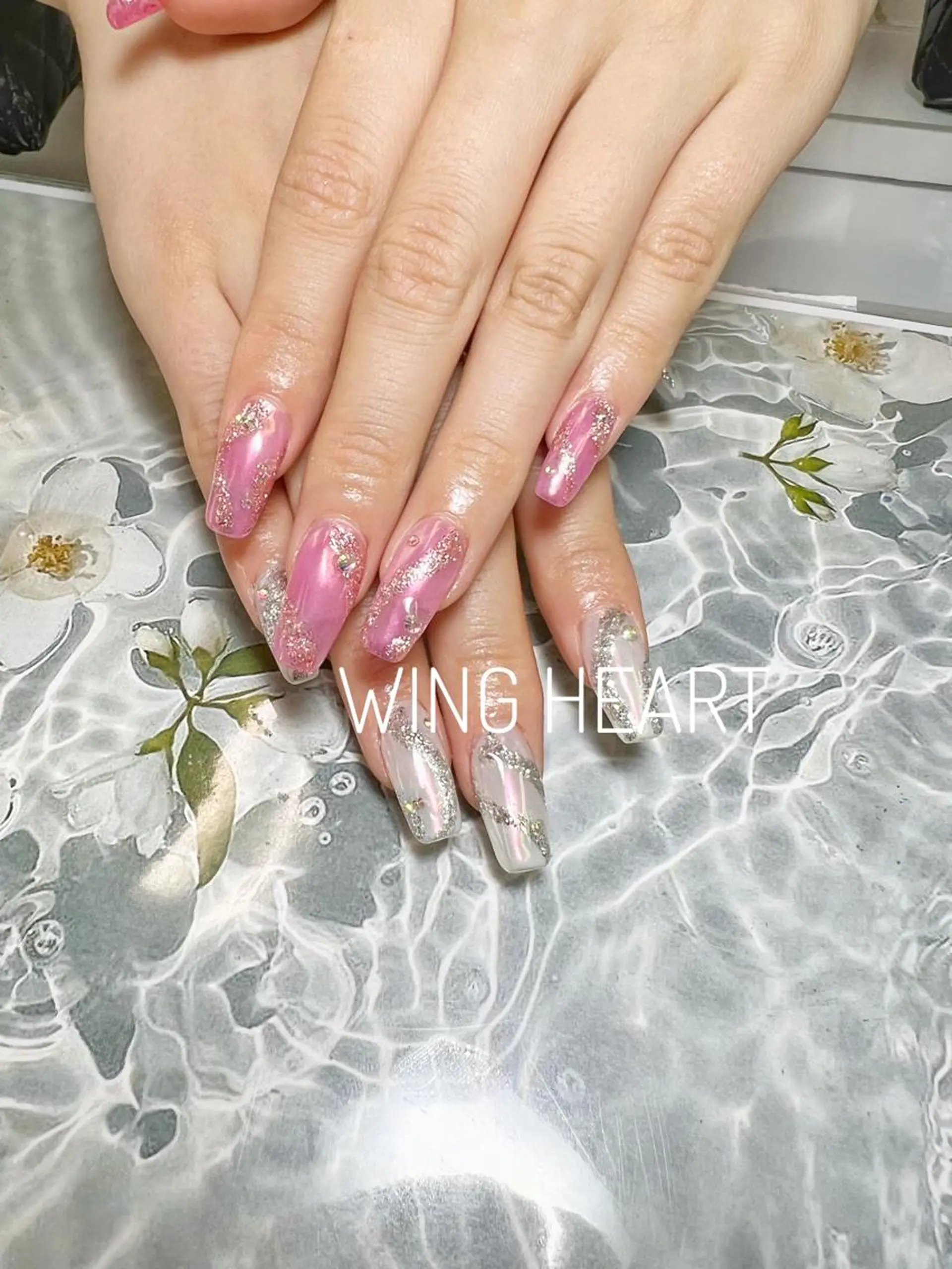 ネイル ハンドネイル O. AKINAのネイルデザイン