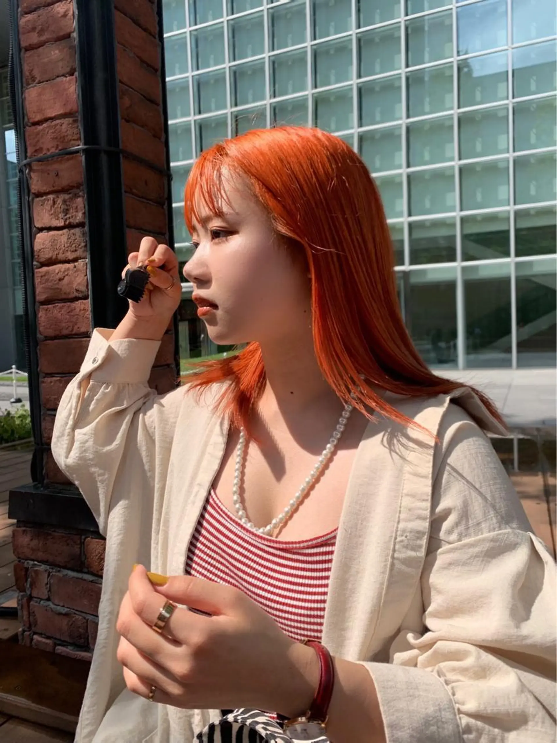 セミロング カラー 岩戸 新のヘアスタイル