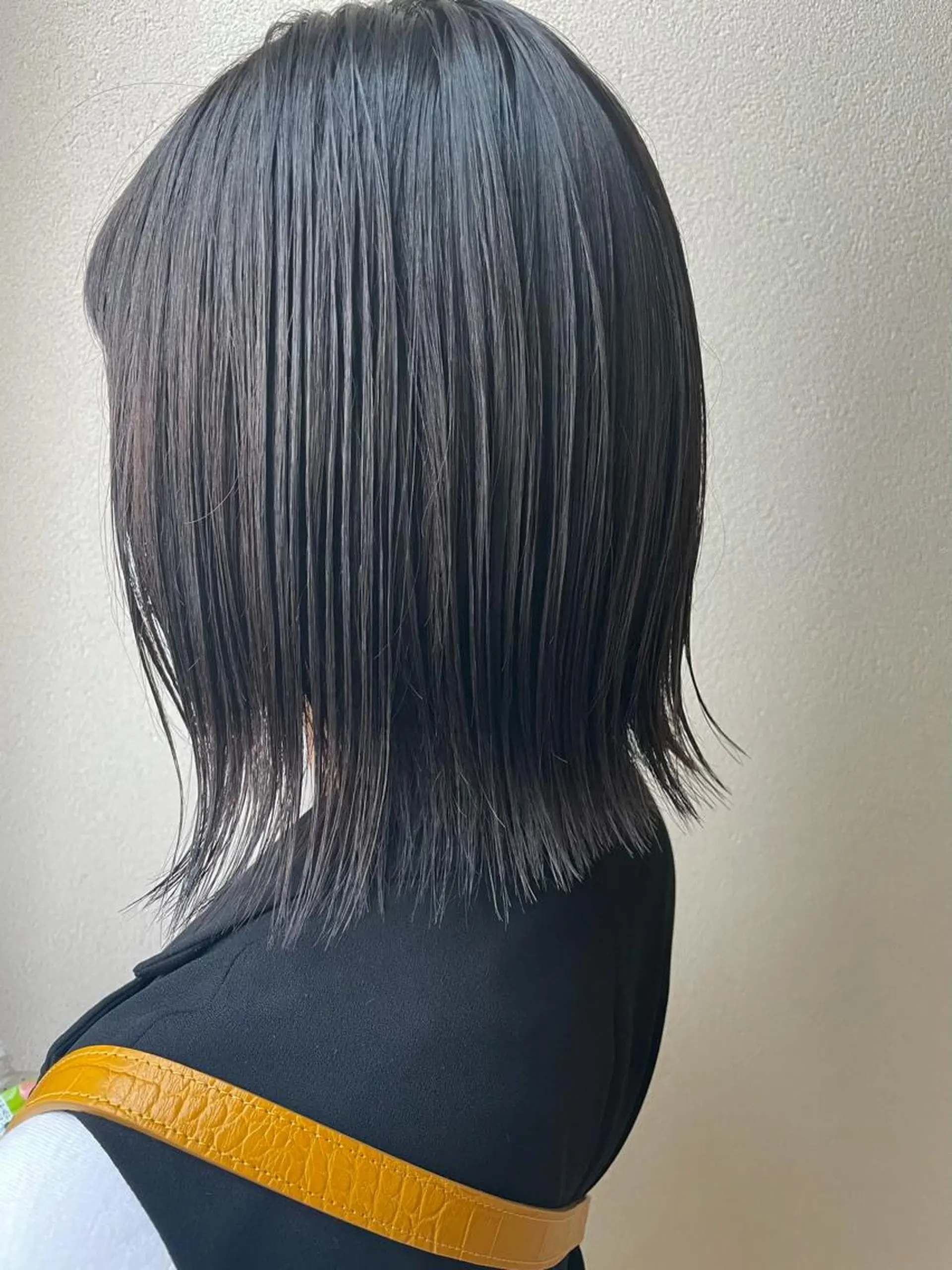 ショート カラー ブラウンカラー ダークブラウン ボブ 外ハネヘア 沢田 瞳のヘアスタイル