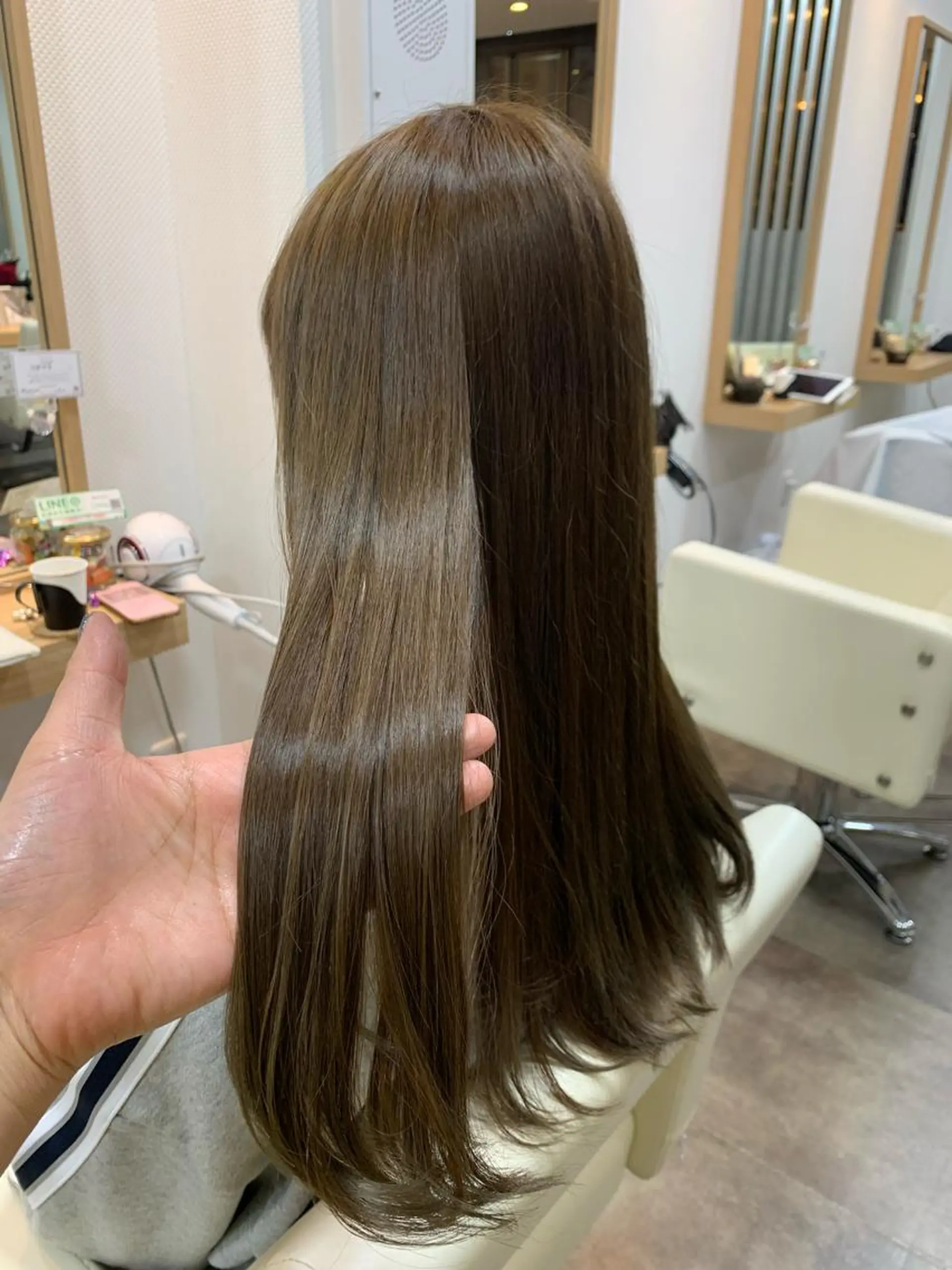 ロング カット ヘアカラー ヘアセット N°rico川喜田 里衣のヘアスタイル