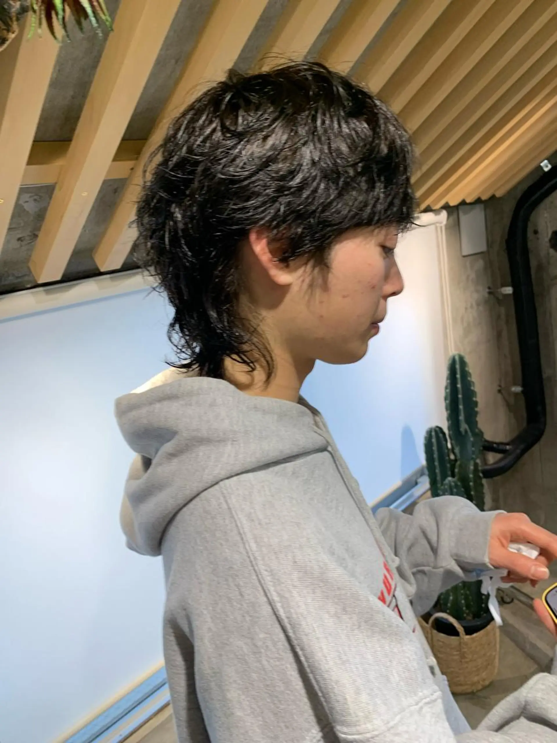 ショート カラー メンズ アッシュ アッシュグレー アッシュグレージュ グレージュ ヘアカラー TONUKOA RUA下北沢店【トヌコア ルア】所属・丸山璃子 /パーマ/レイヤーのヘアスタイル