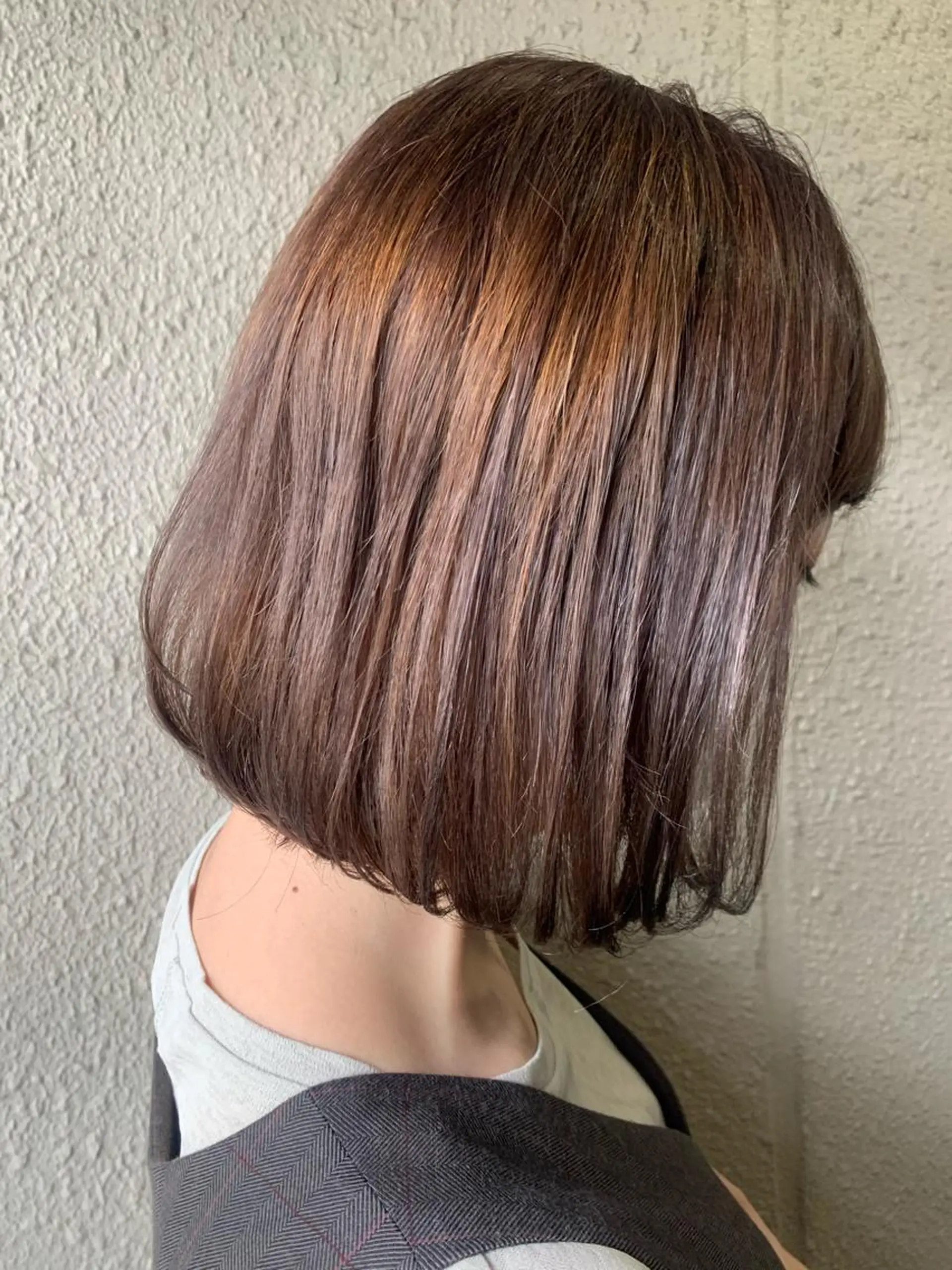 ショート カラー アクアカラー ベージュカラー ブリーチ ラベンダーカラー ラベンダーベージュ カット ヘアカラー トリートメント サダハルカ ｜chouetteのヘアスタイル