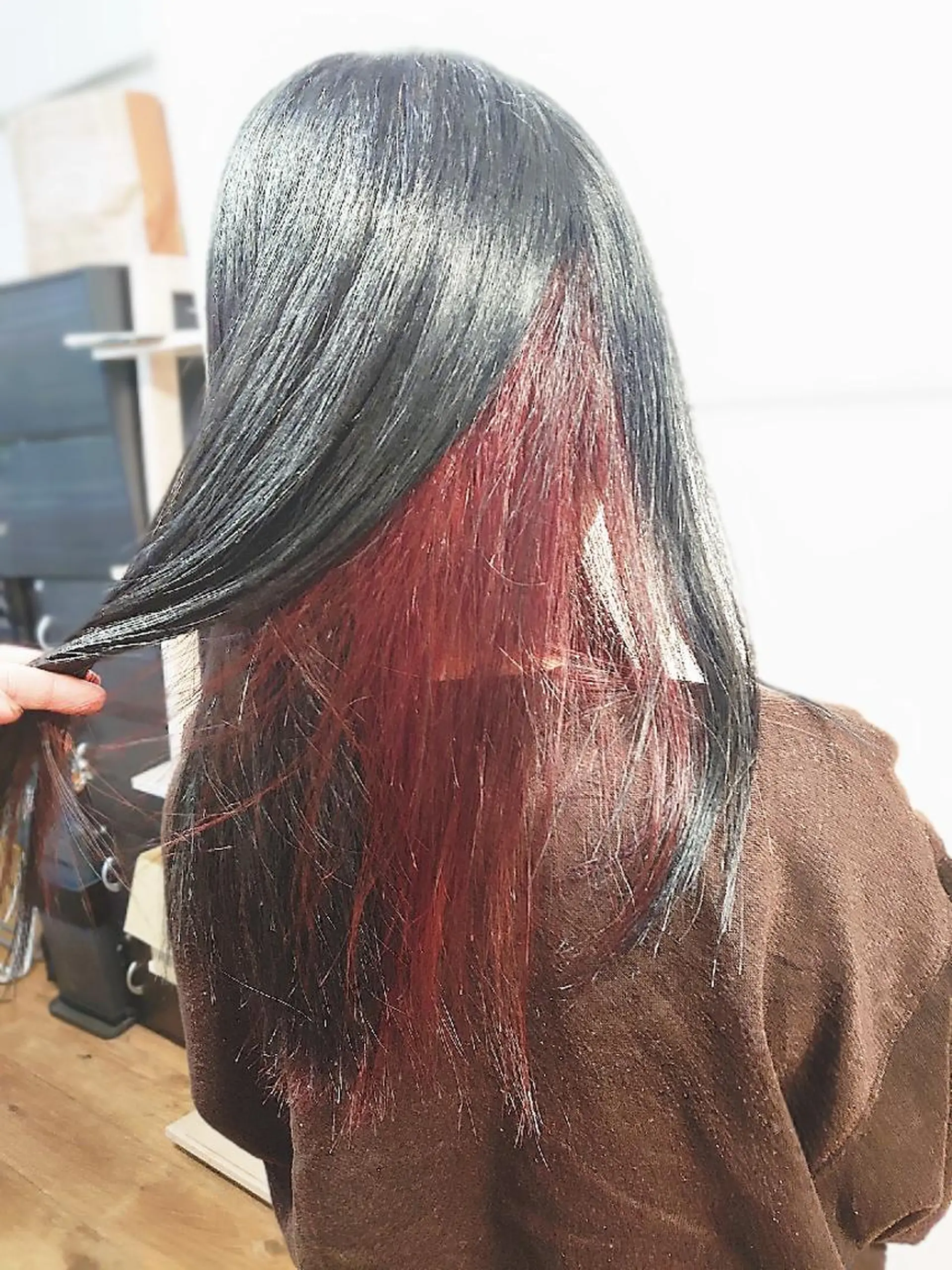 ロング カラー ブルーカラー ブルージュ レッドカラー ✔️【Fan.】 ☆工藤寿也のヘアスタイル