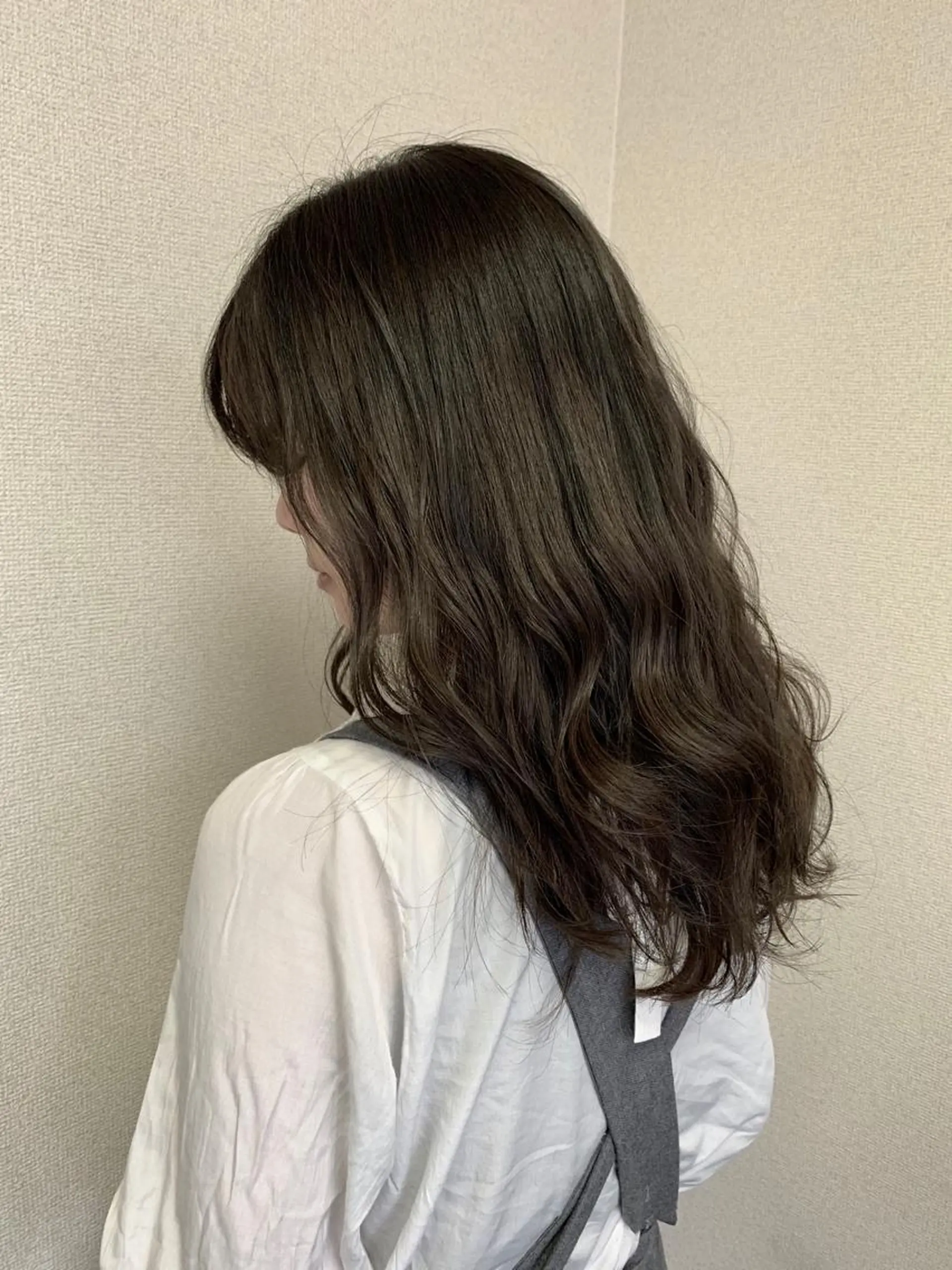 カラー グレージュ TriumpH天王寺店【ミルボンAujua認定サロン】所属・SAKI🐈‍⬛【 HAPPY届けます】のヘアスタイル