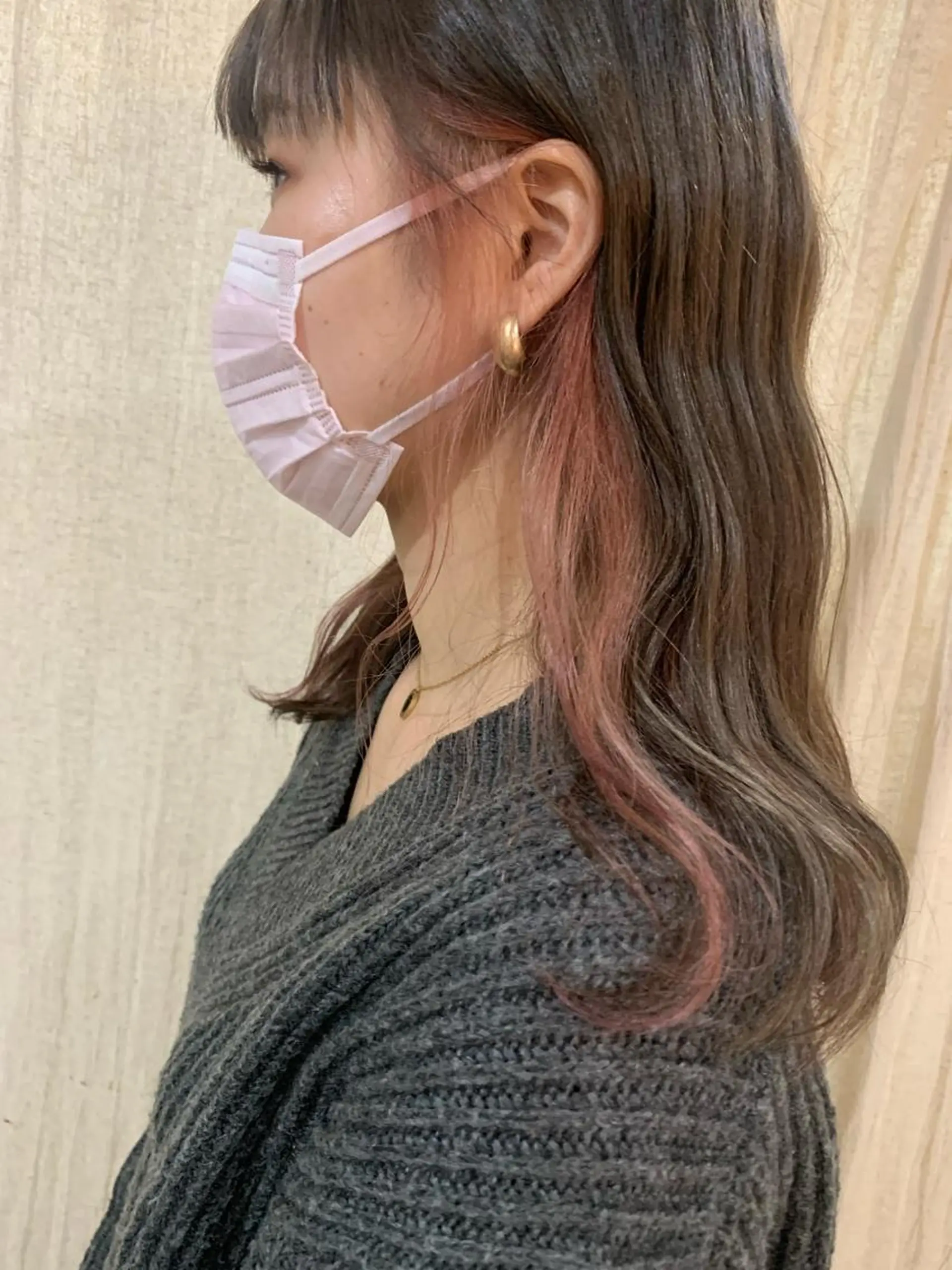 セミロング カット ヘアカラー 佐藤 美咲のヘアスタイル