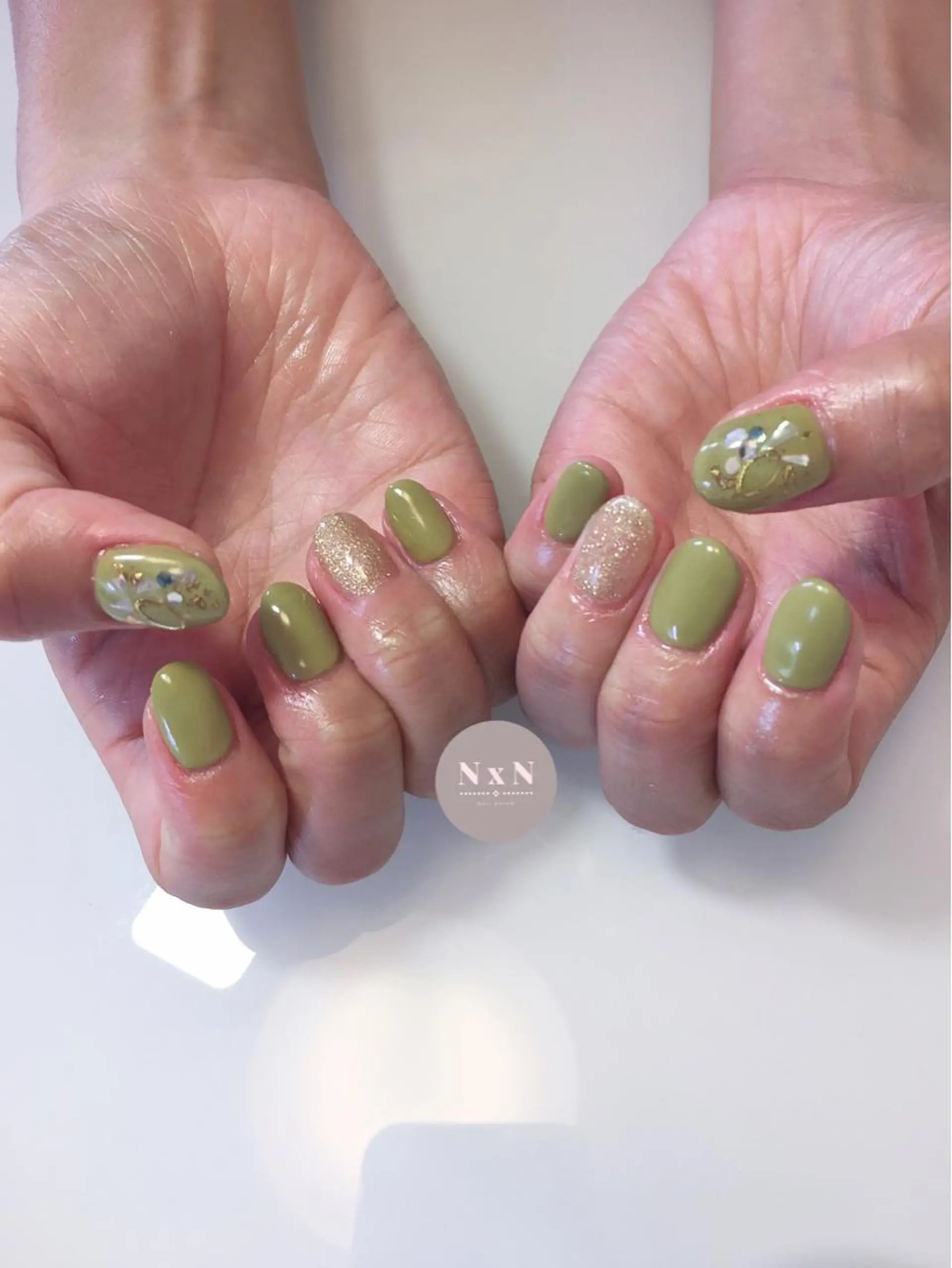 ネイル ジェルネイル ワンカラーネイル ピスタチオネイル ぷっくりネイル ハンドネイル nail salon N×Nのネイルデザイン