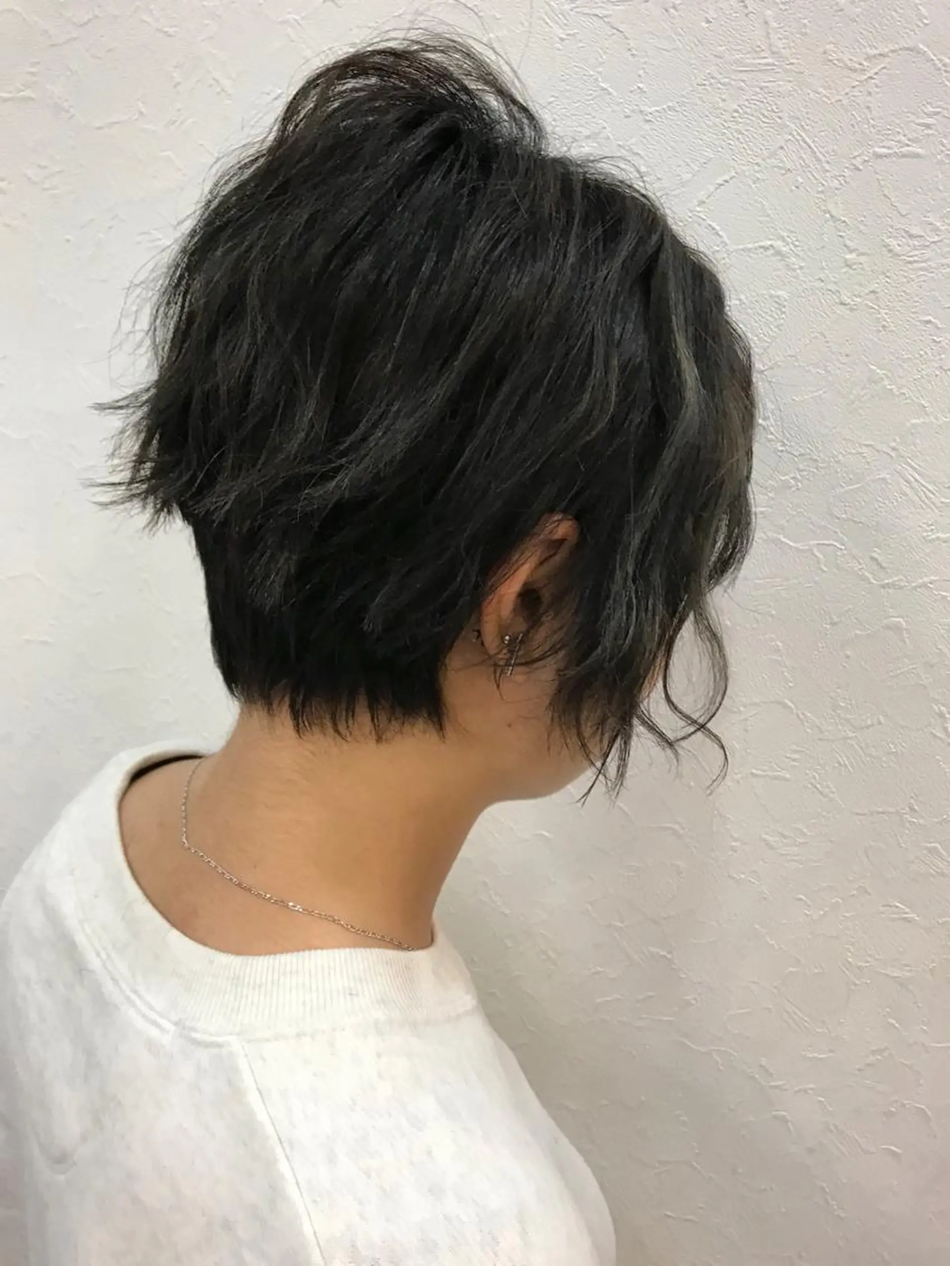 ショート カラー ハンサムショート ハイライトカラー ハイライト ショートヘア ていねい技術No.1 🌈諏訪 健太のヘアスタイル